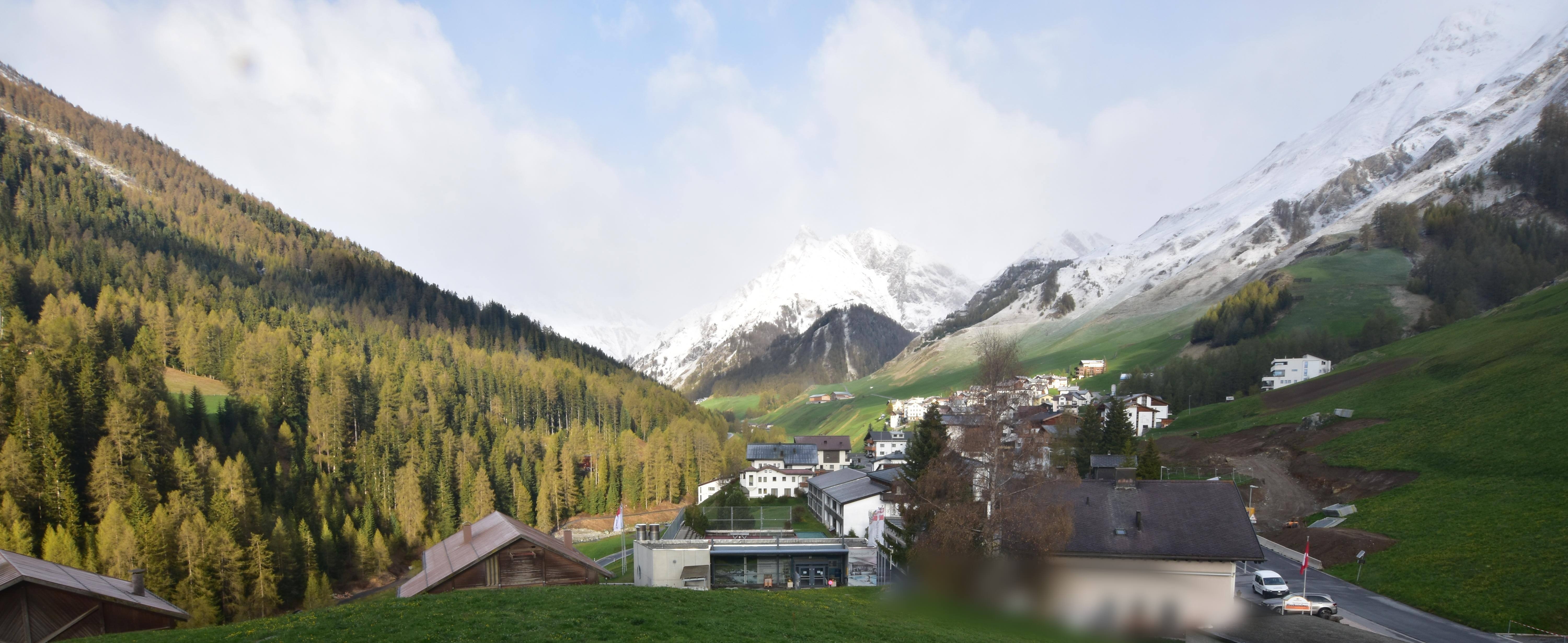 Archiv Foto Webcam Compatsch, 1.700m