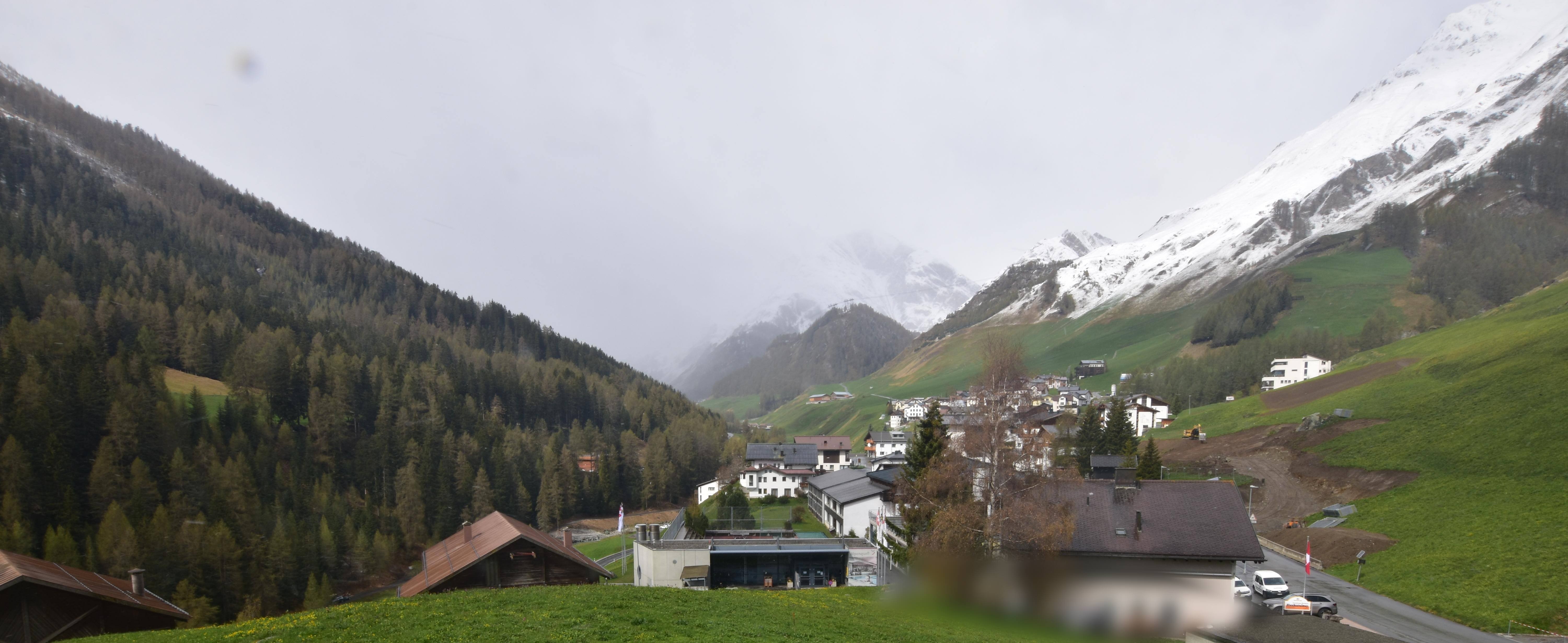 Archiv Foto Webcam Compatsch, 1.700m