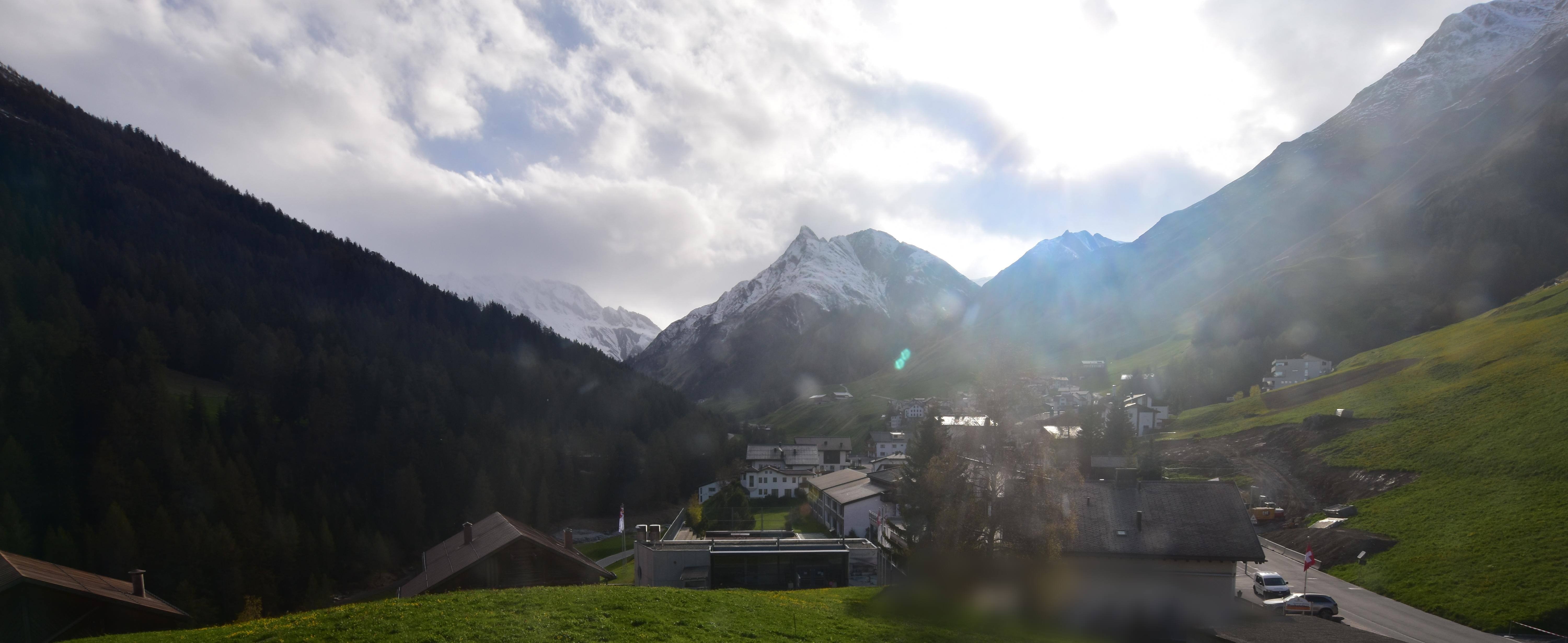Archiv Foto Webcam Compatsch, 1.700m