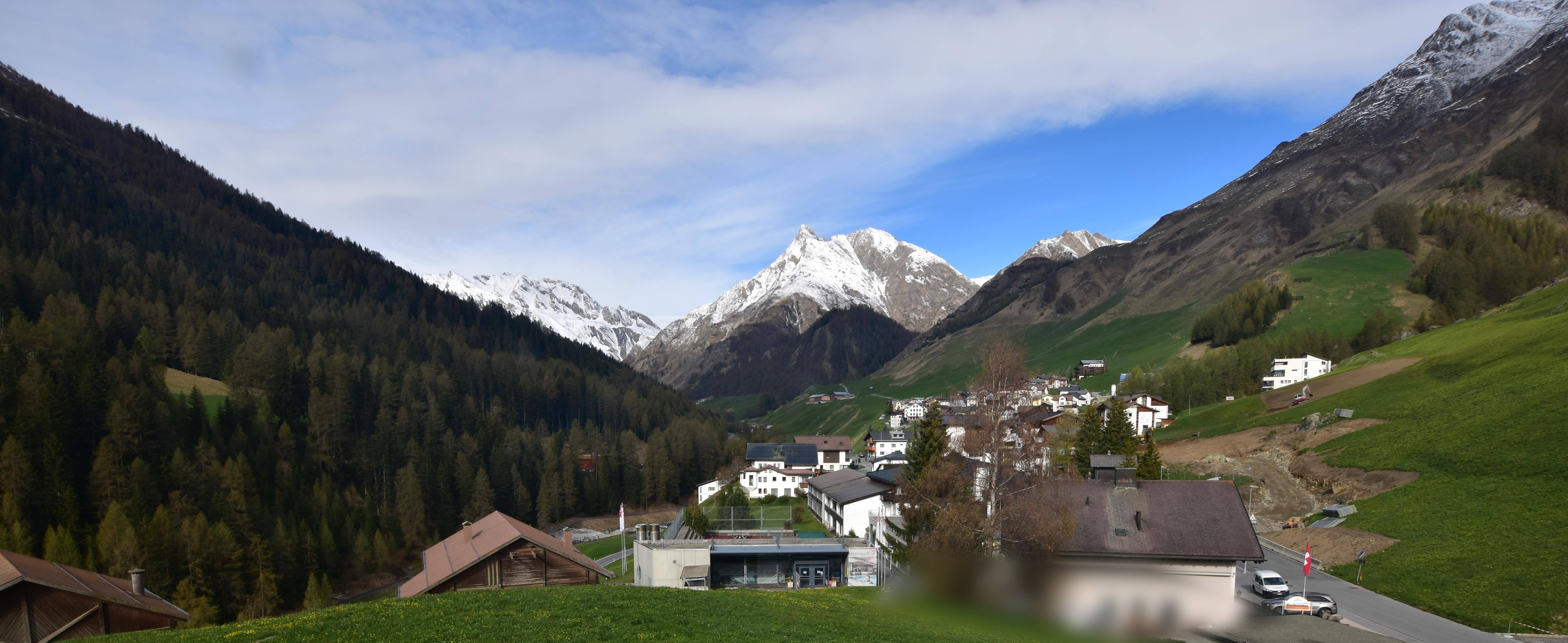 Archiv Foto Webcam Compatsch, 1.700m