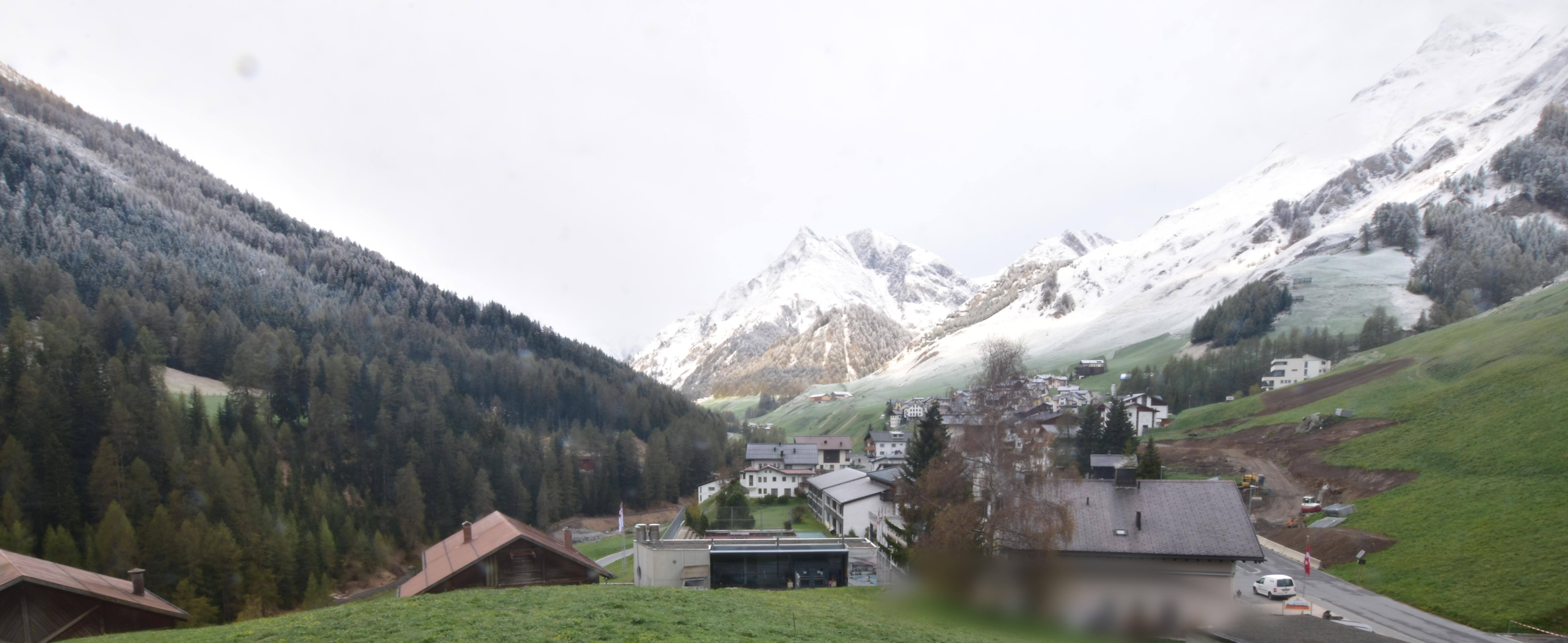 Archiv Foto Webcam Compatsch, 1.700m