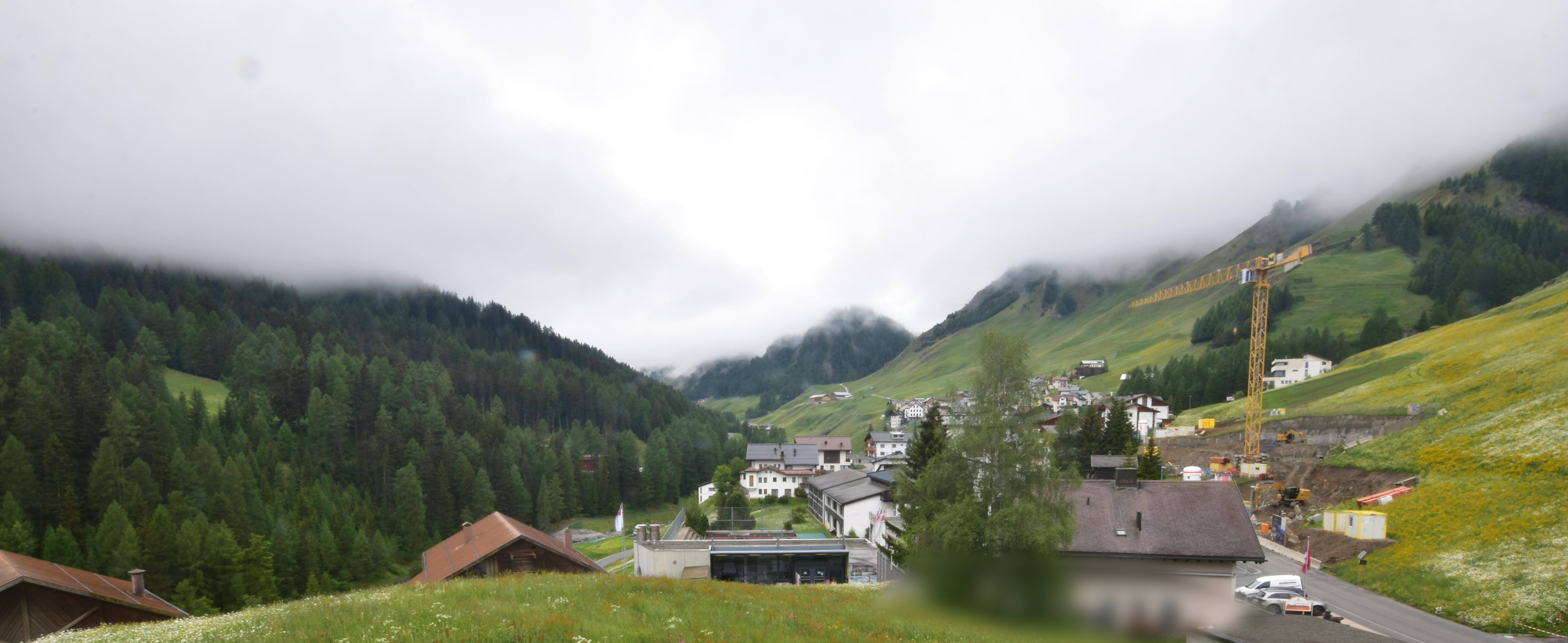 Archiv Foto Webcam Compatsch, 1.700m
