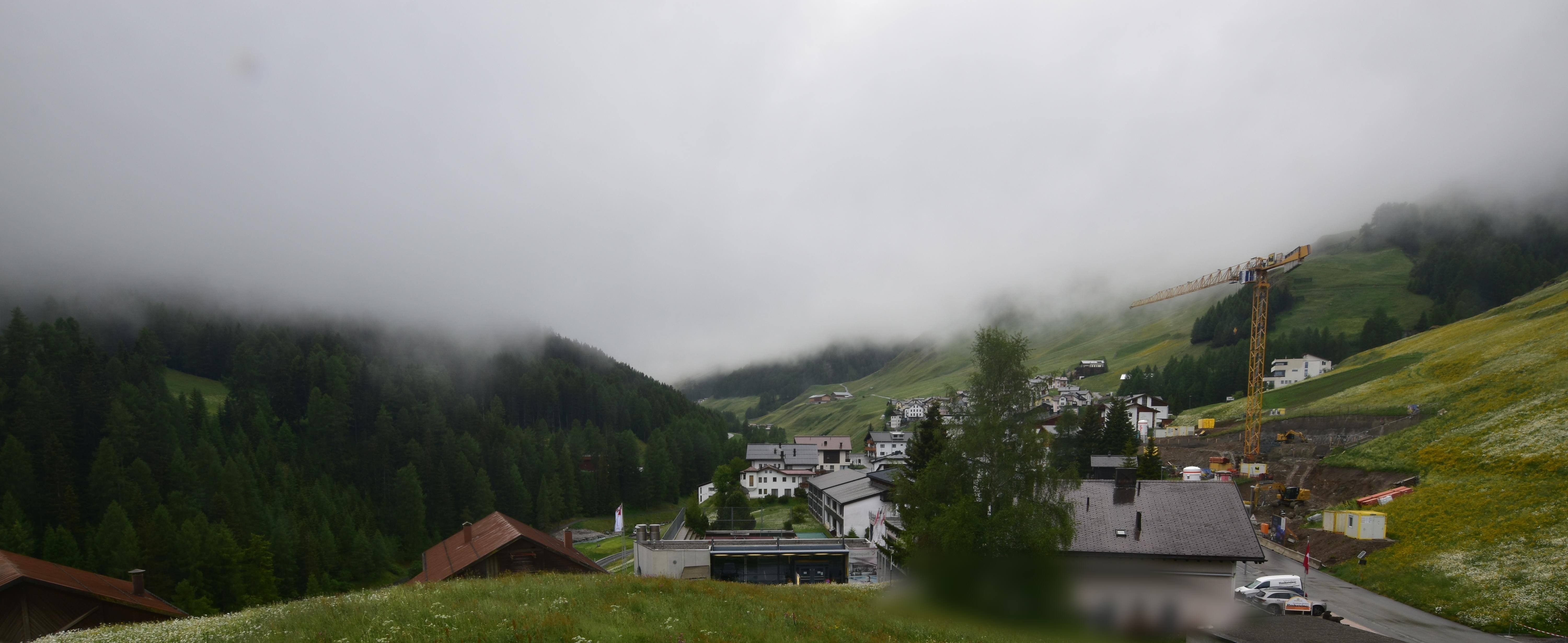 Archiv Foto Webcam Compatsch, 1.700m