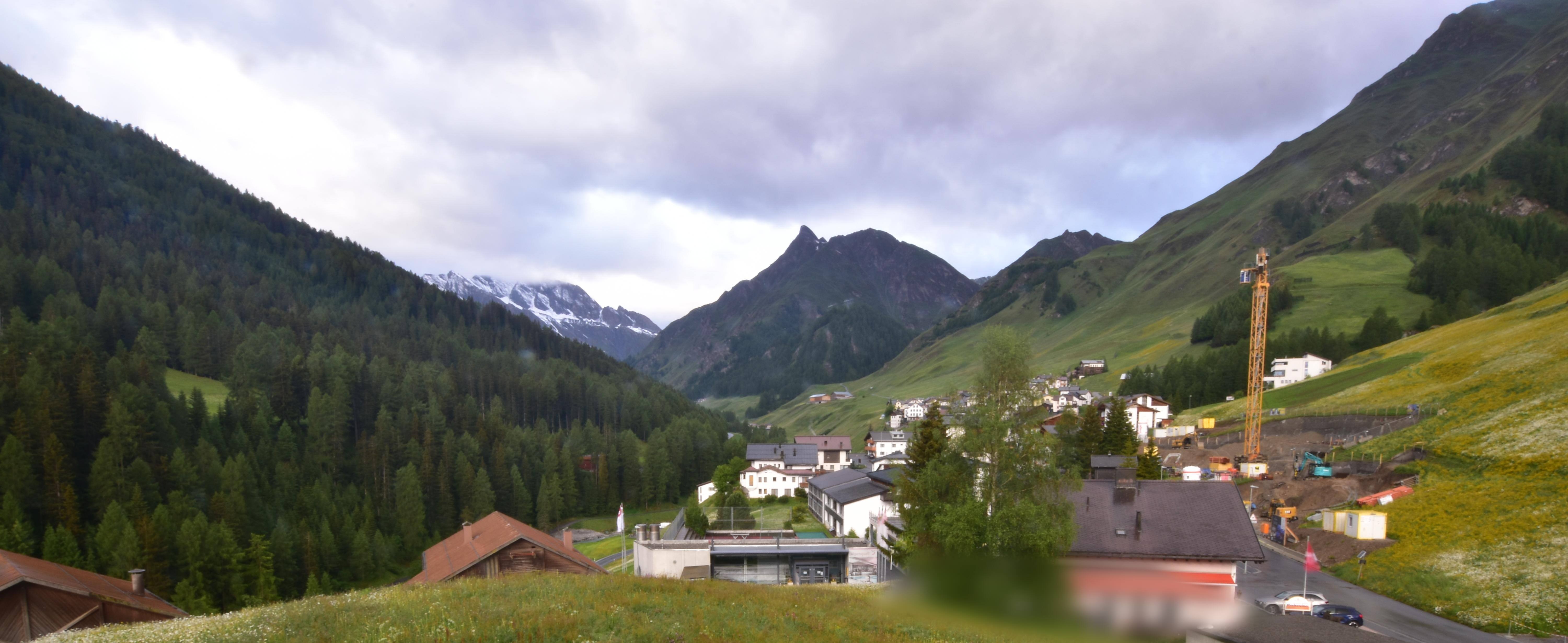 Archiv Foto Webcam Compatsch, 1.700m