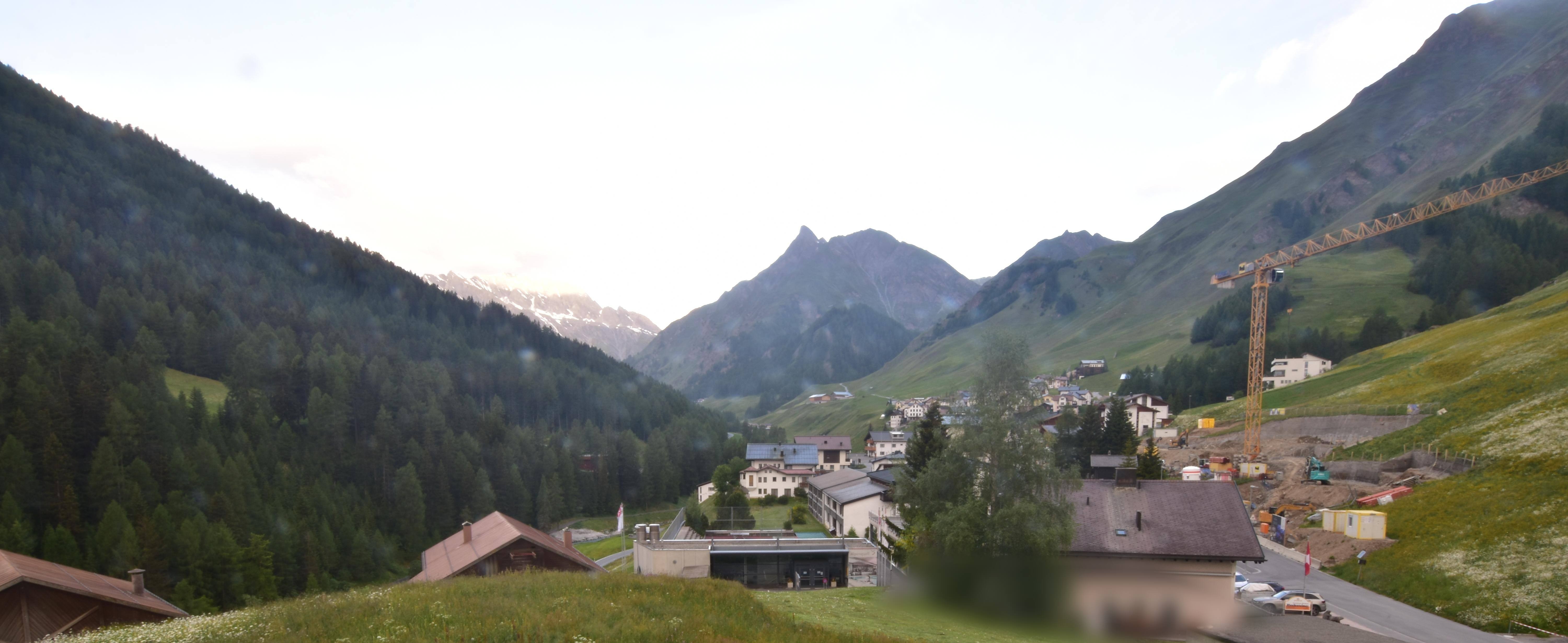 Archiv Foto Webcam Compatsch, 1.700m