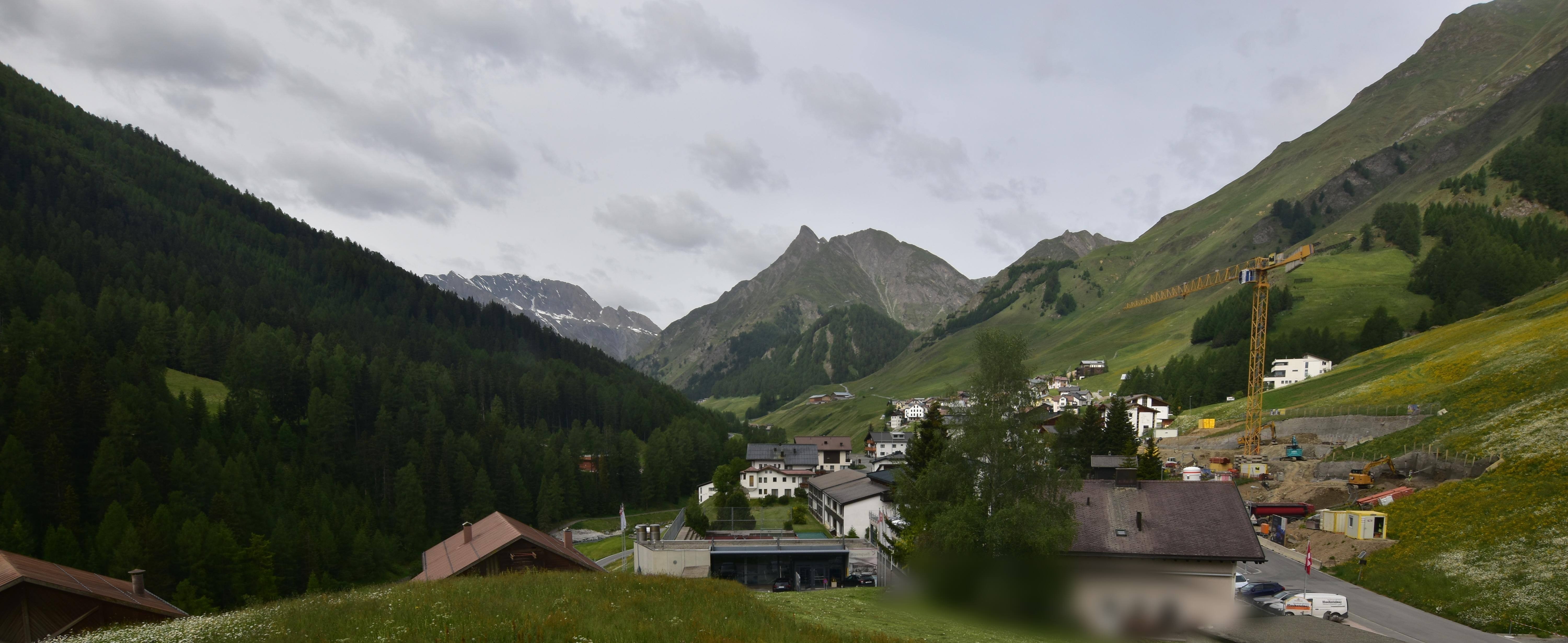 Archiv Foto Webcam Compatsch, 1.700m