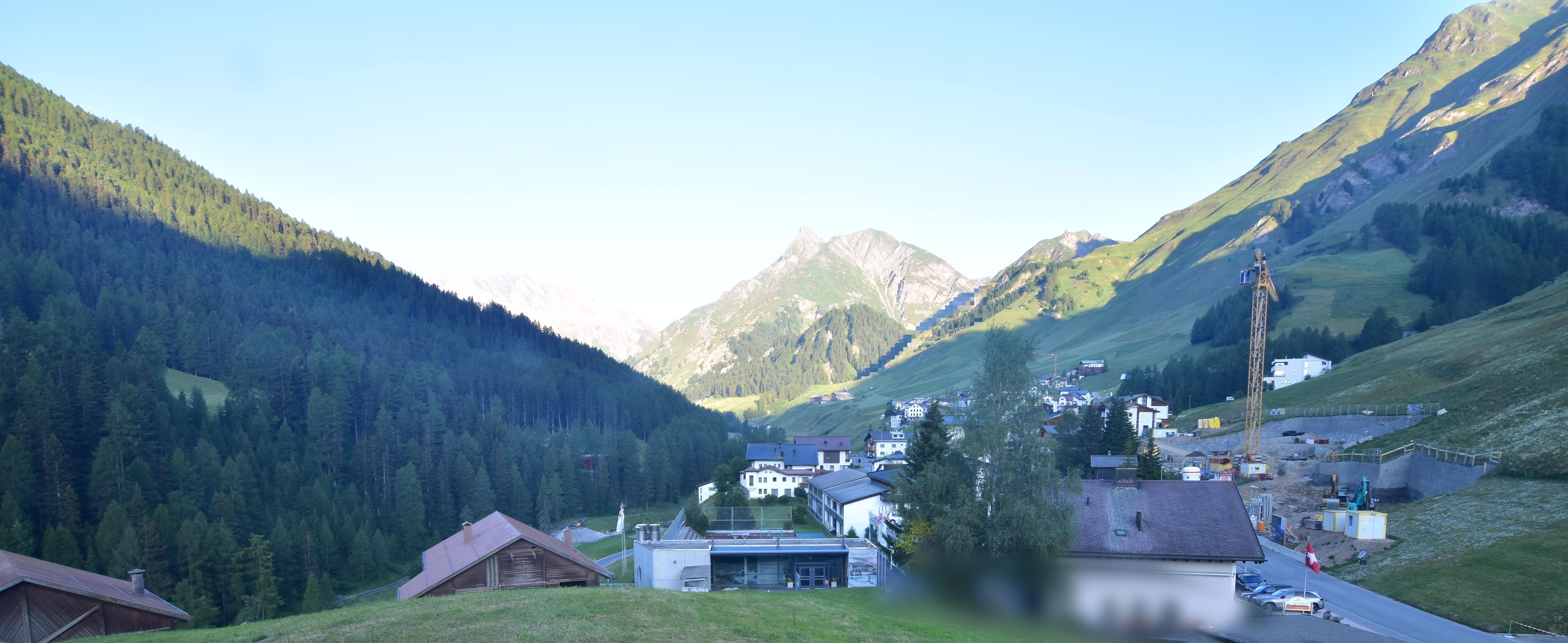 Archiv Foto Webcam Compatsch, 1.700m