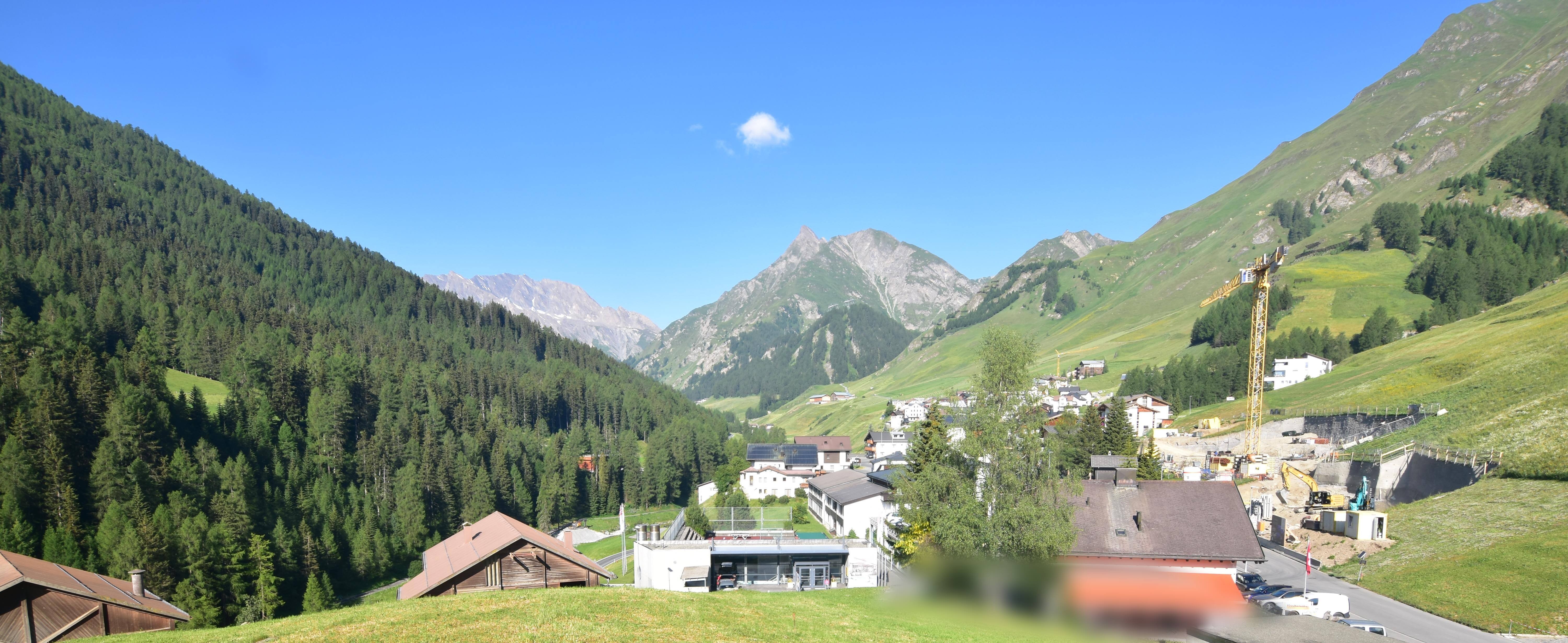 Archiv Foto Webcam Compatsch, 1.700m