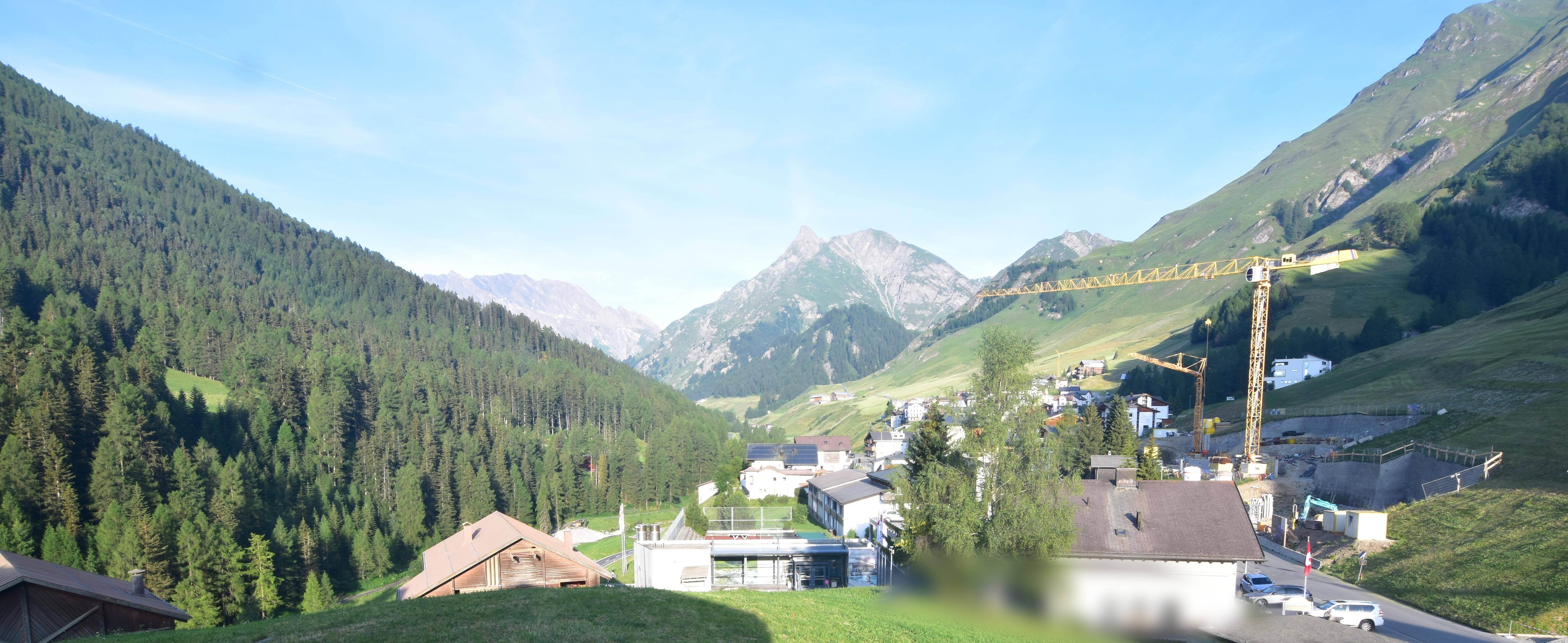Archiv Foto Webcam Compatsch, 1.700m