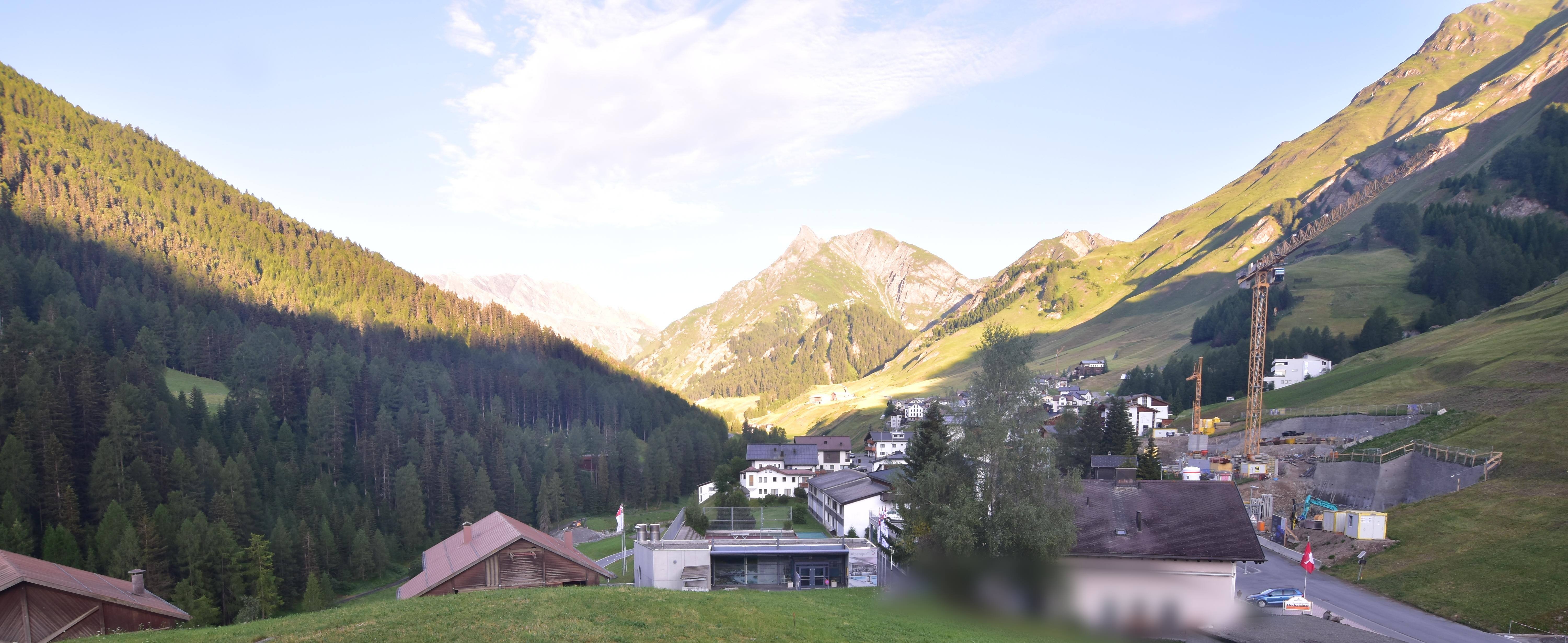 Archiv Foto Webcam Compatsch, 1.700m