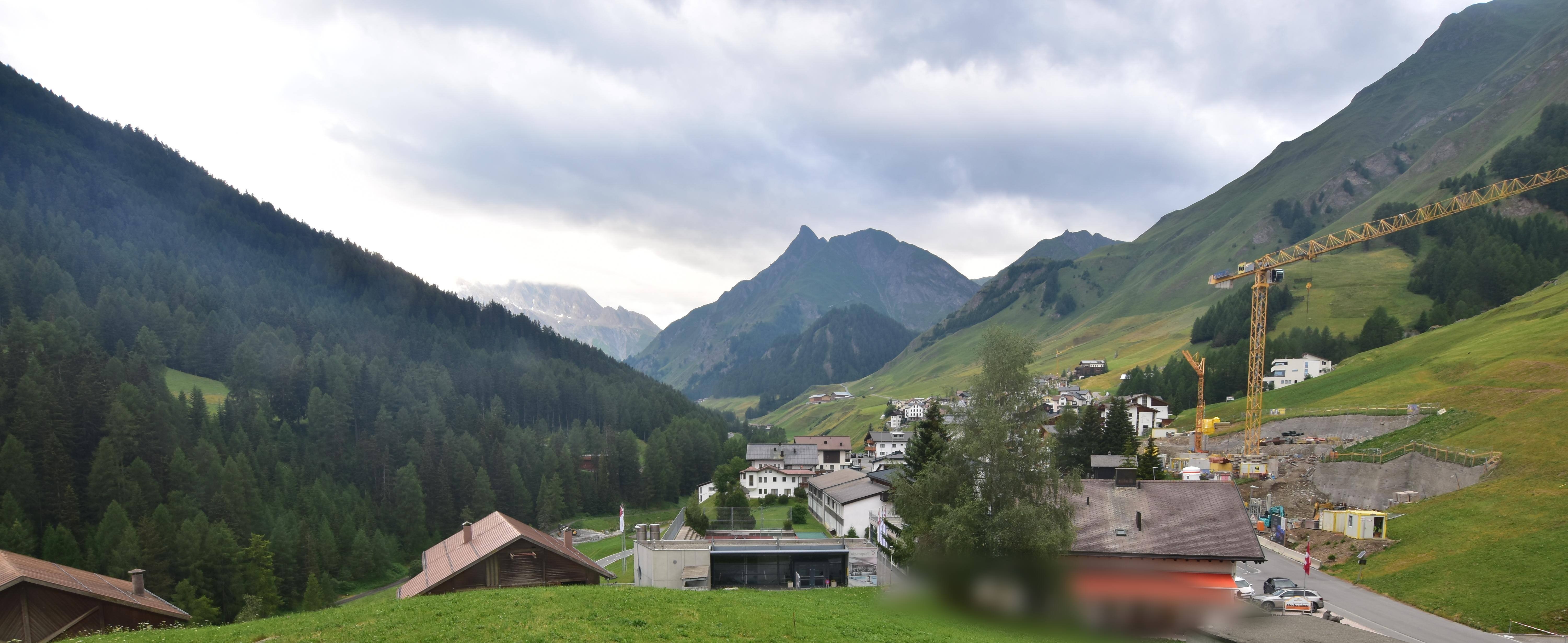 Archiv Foto Webcam Compatsch, 1.700m