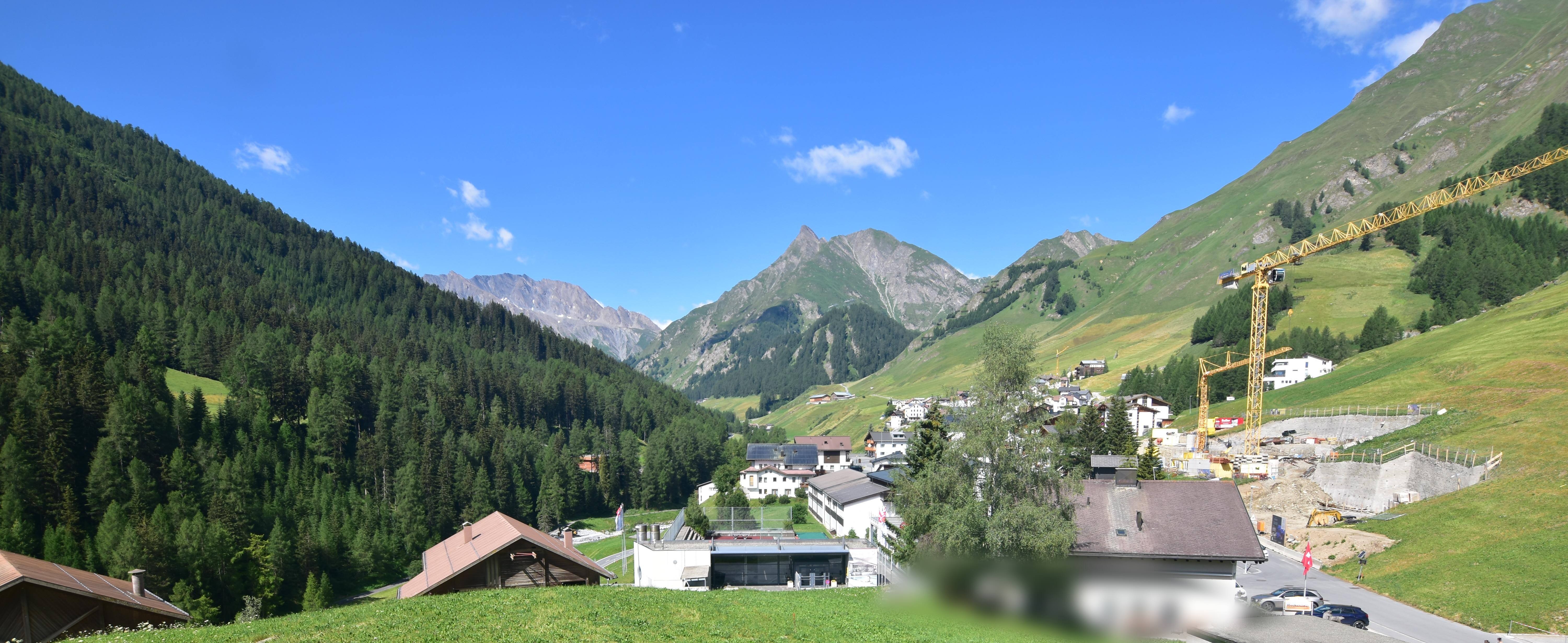 Archiv Foto Webcam Compatsch, 1.700m