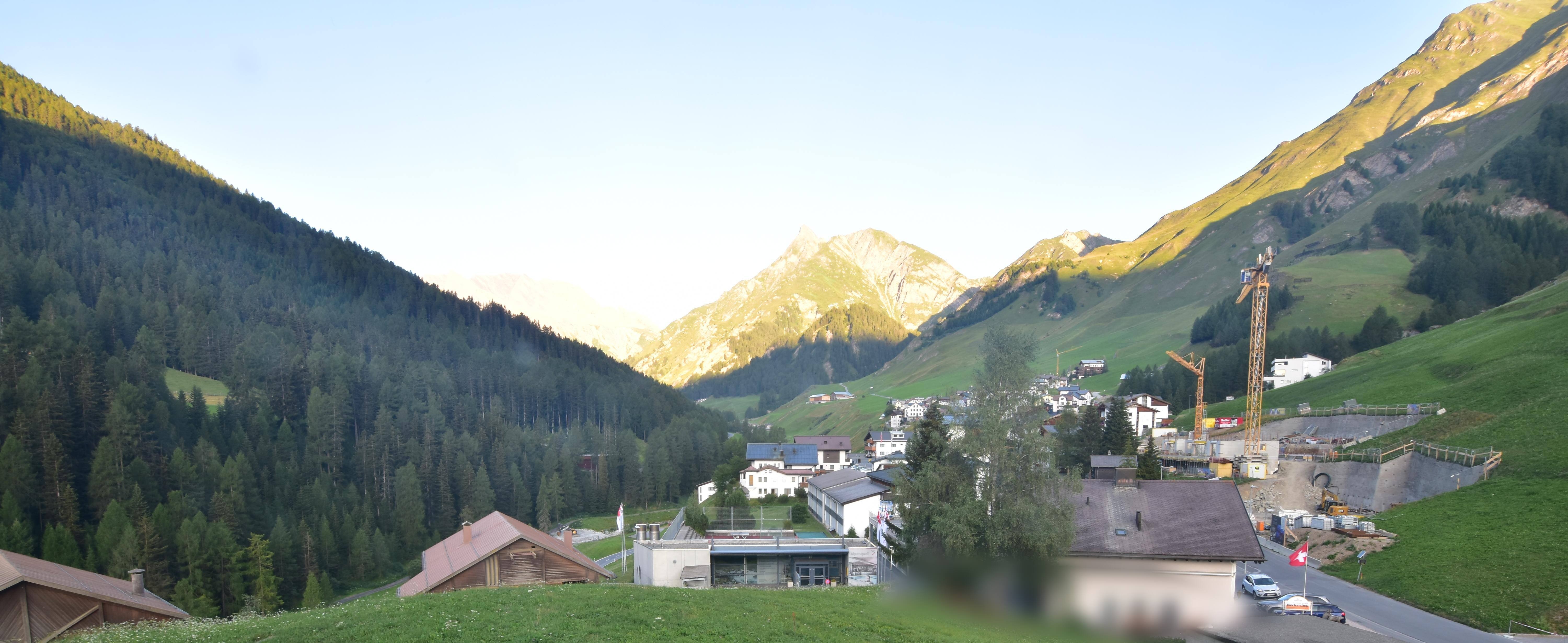 Archiv Foto Webcam Compatsch, 1.700m