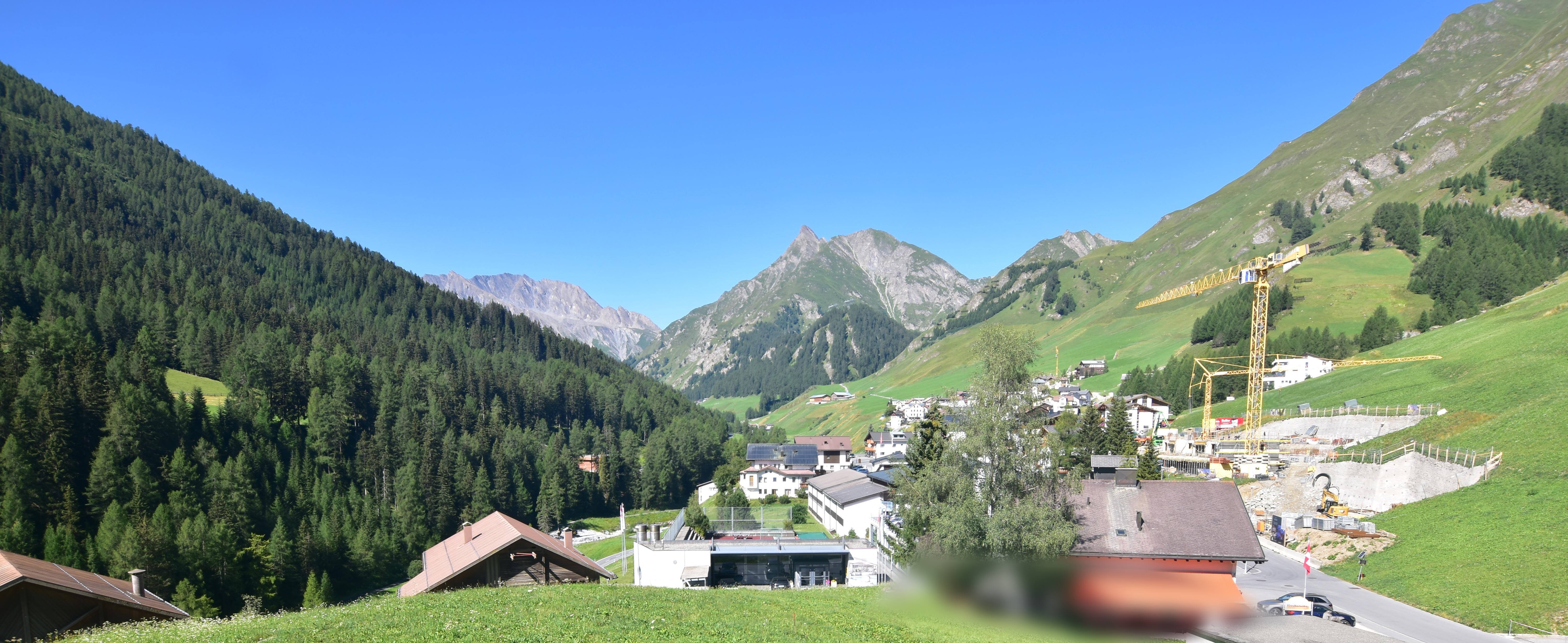 Archiv Foto Webcam Compatsch, 1.700m