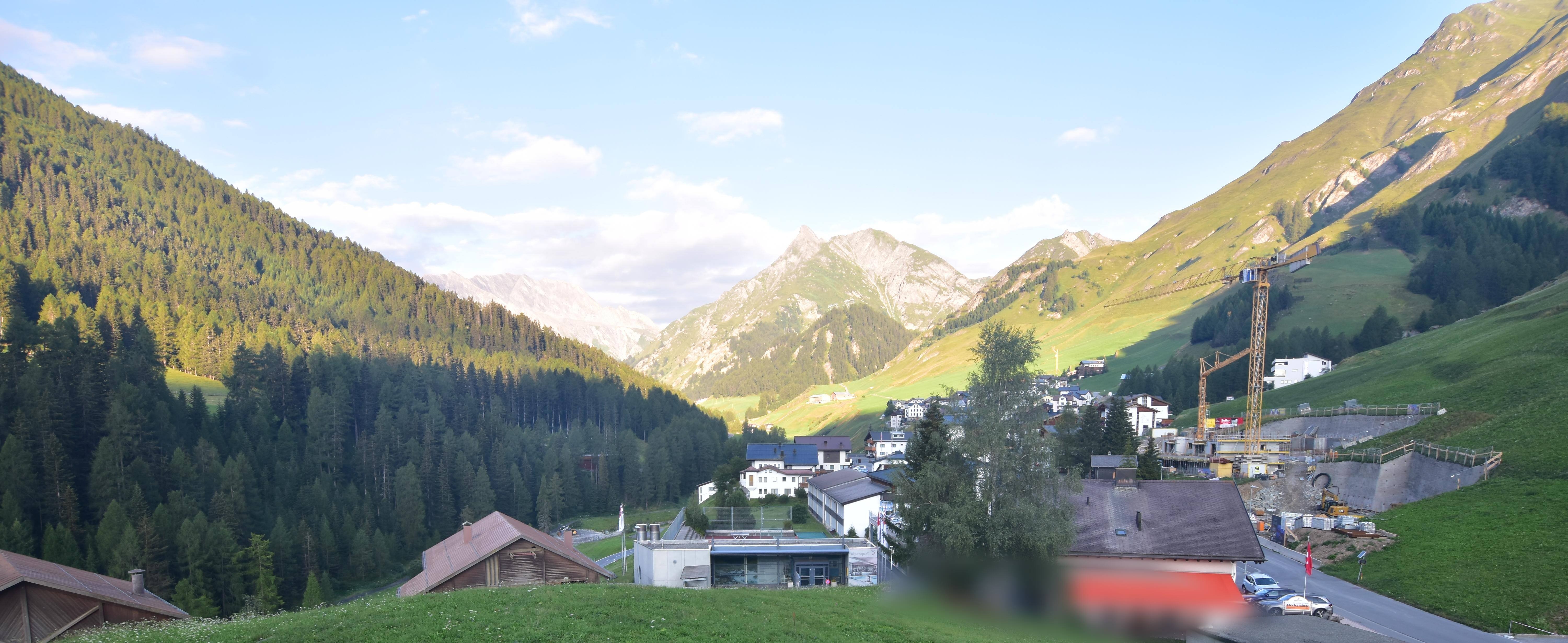 Archiv Foto Webcam Compatsch, 1.700m