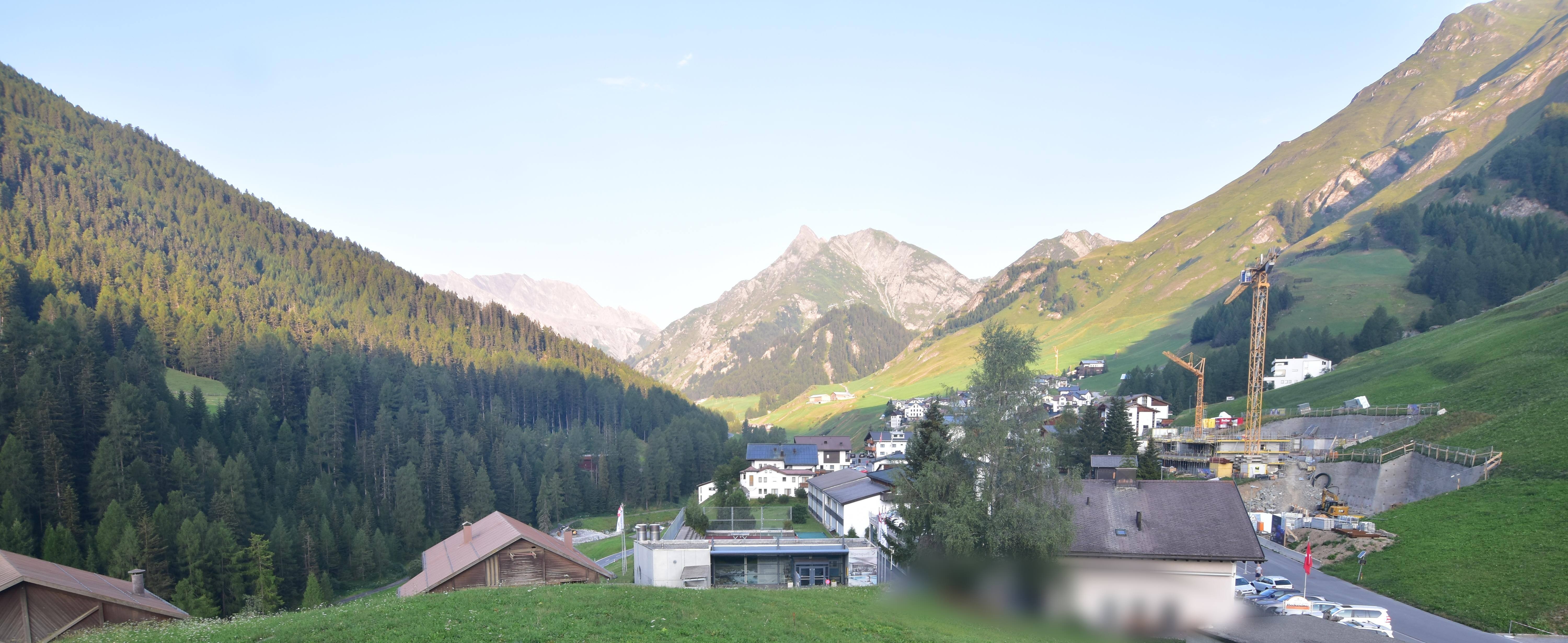 Archiv Foto Webcam Compatsch, 1.700m