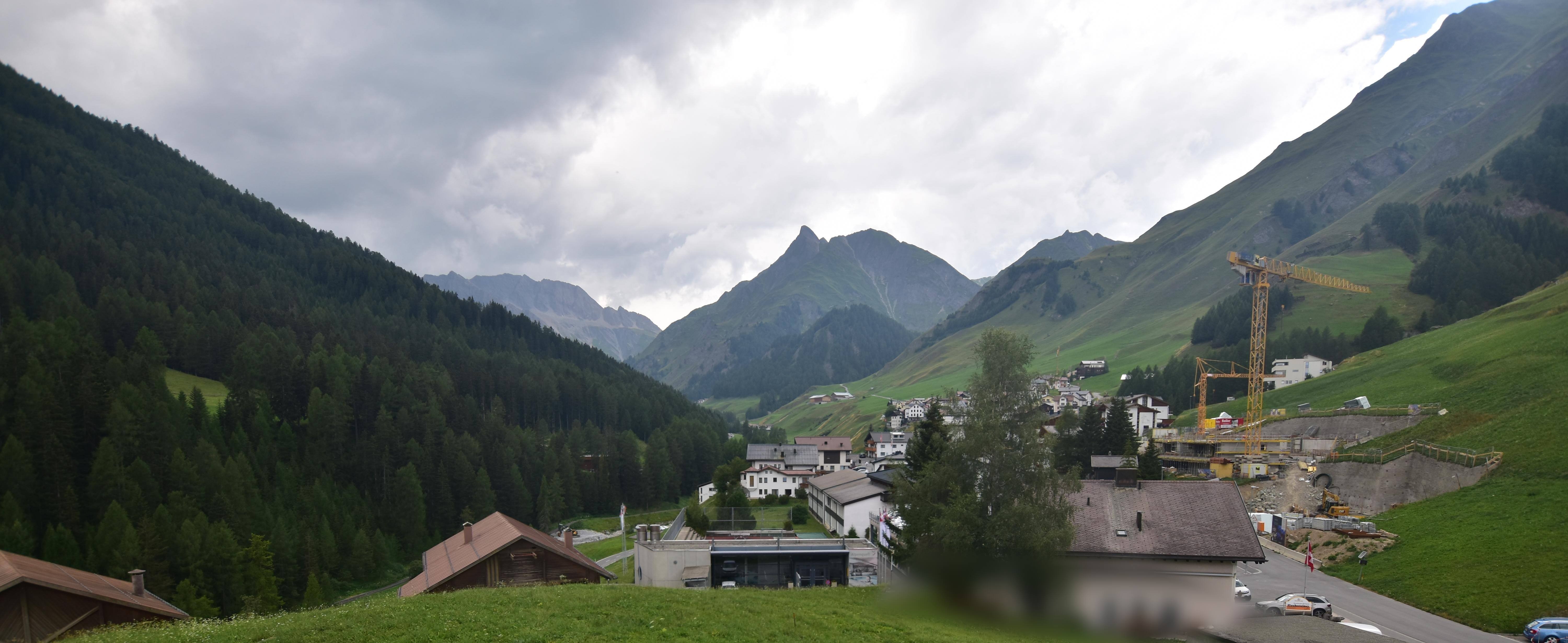 Archiv Foto Webcam Compatsch, 1.700m