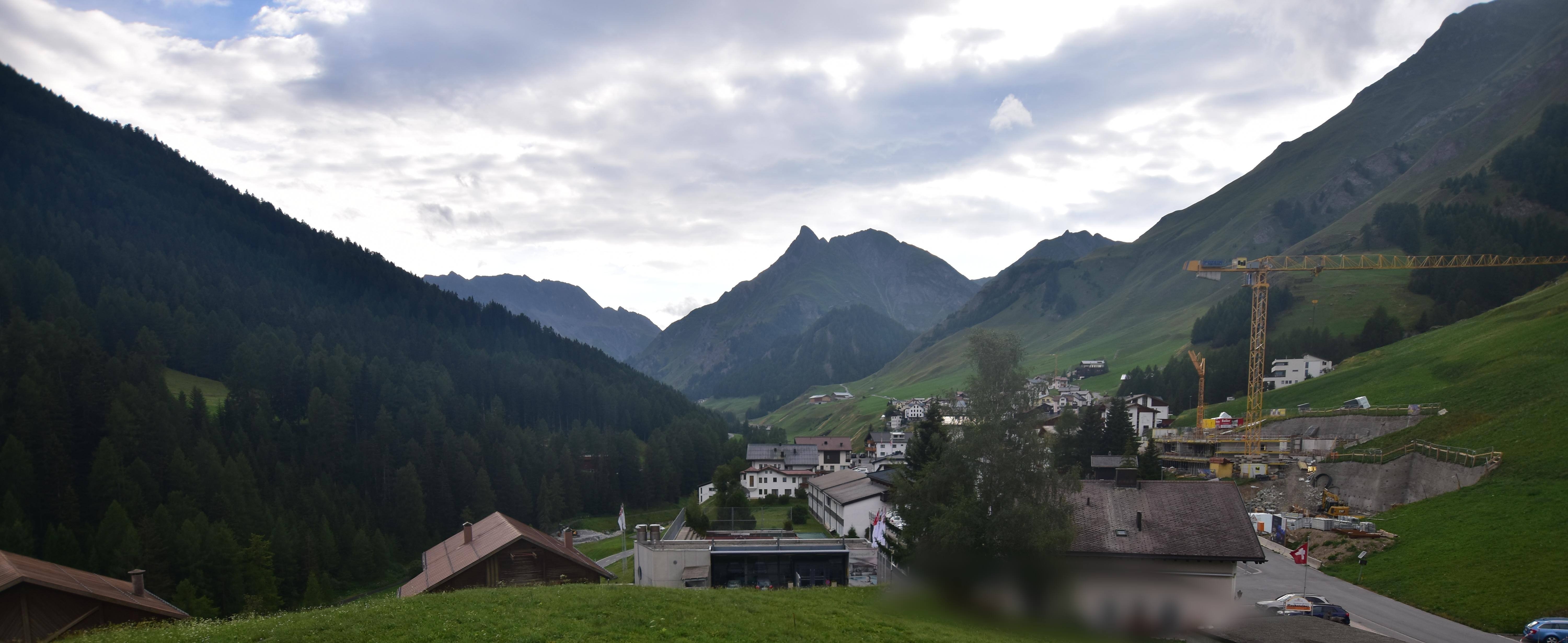Archiv Foto Webcam Compatsch, 1.700m