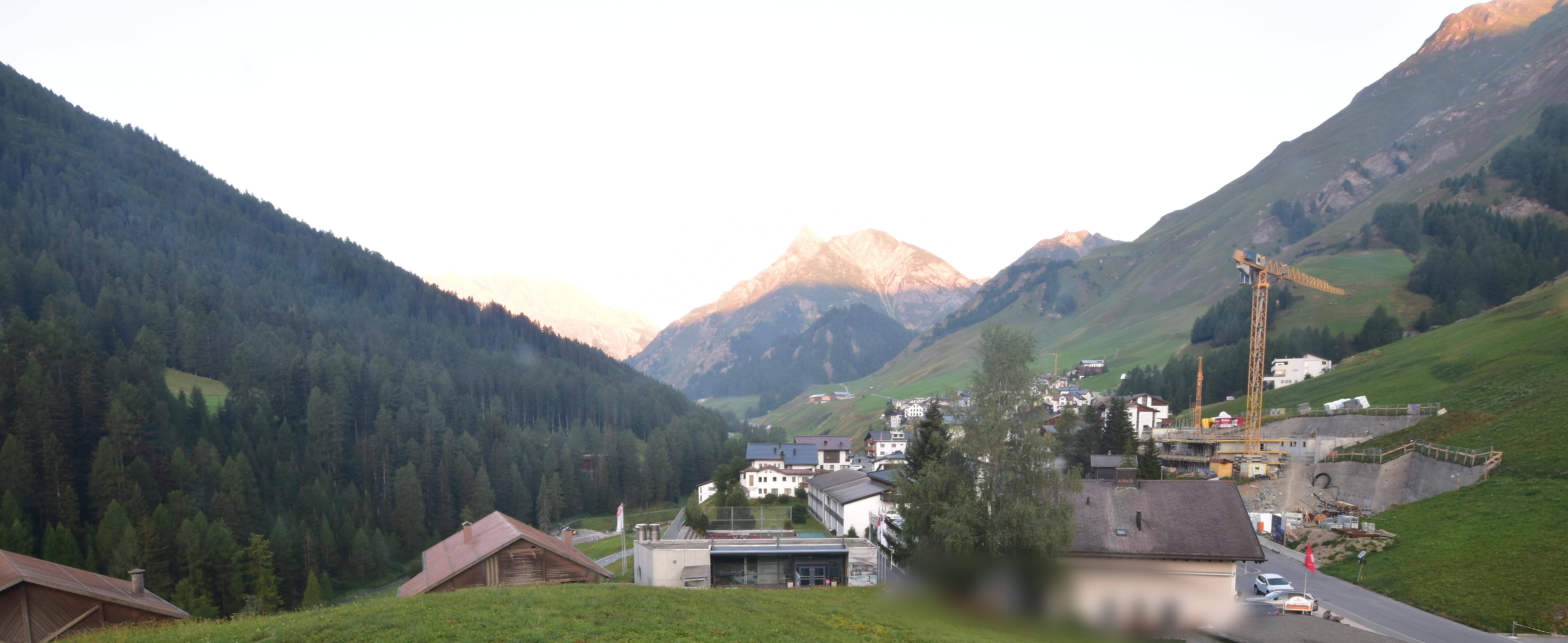 Archiv Foto Webcam Compatsch, 1.700m