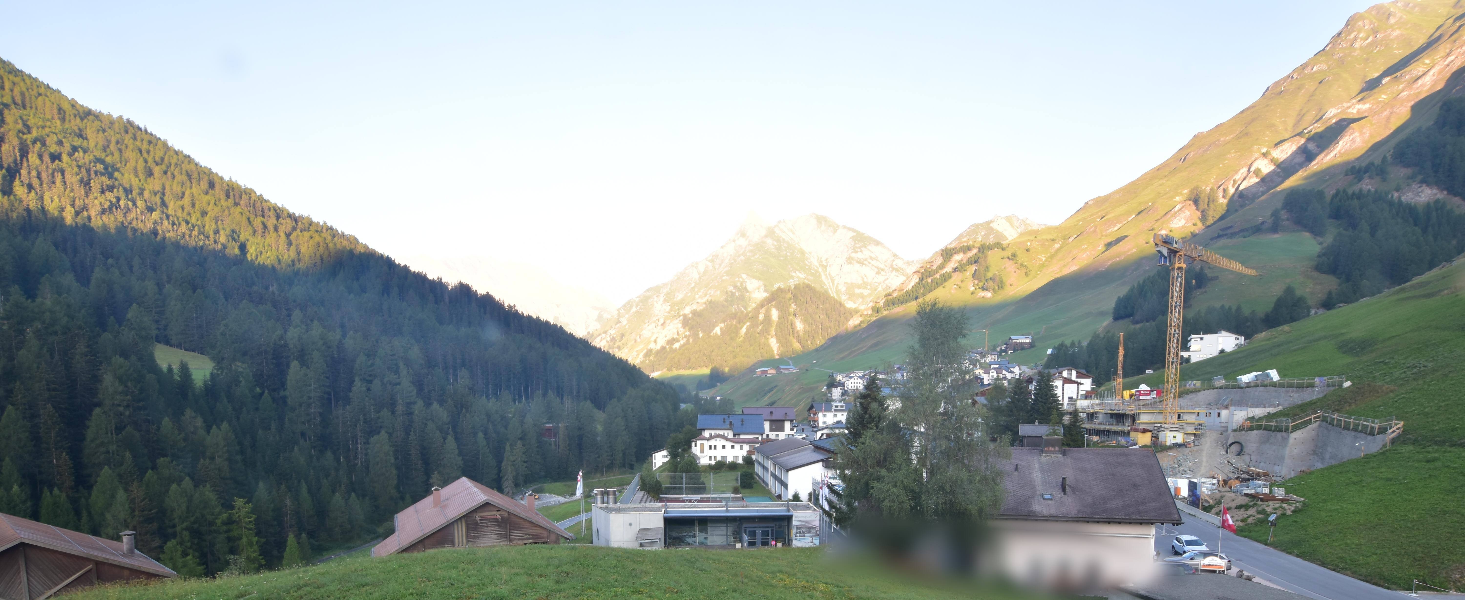 Archiv Foto Webcam Compatsch, 1.700m