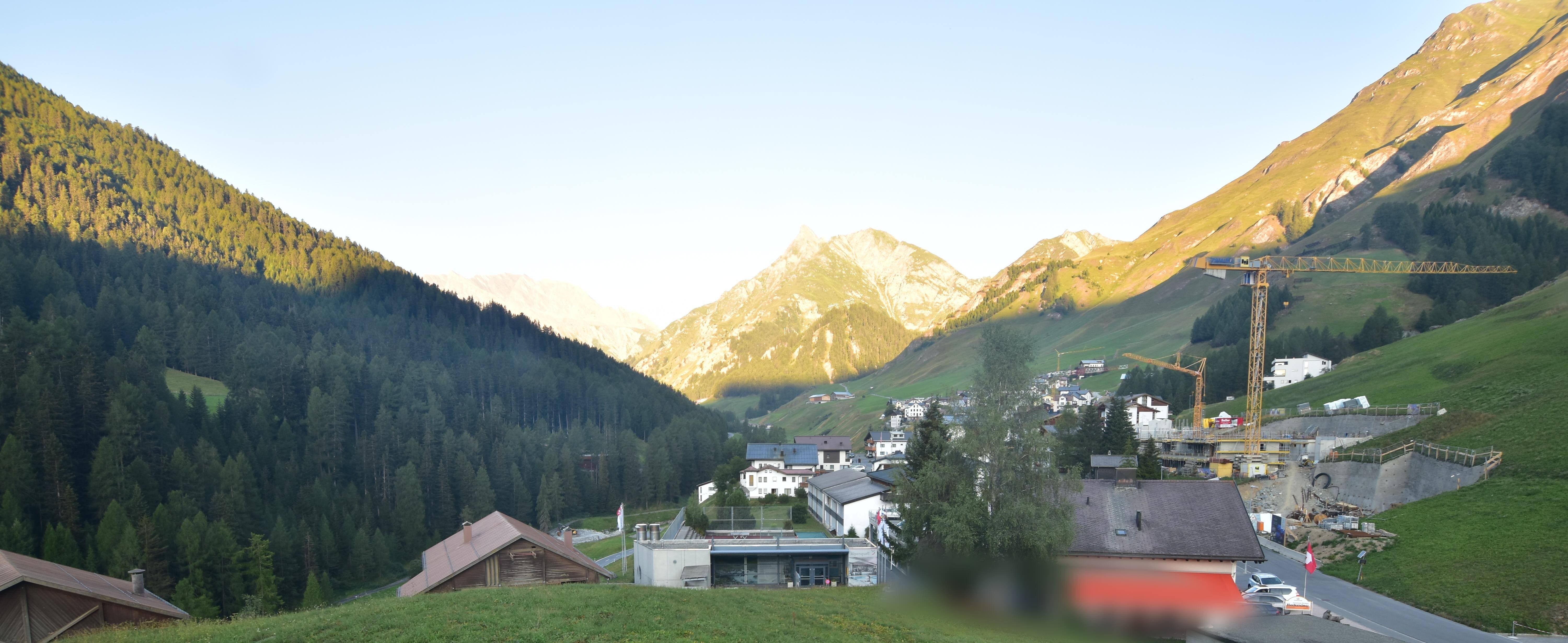 Archiv Foto Webcam Compatsch, 1.700m