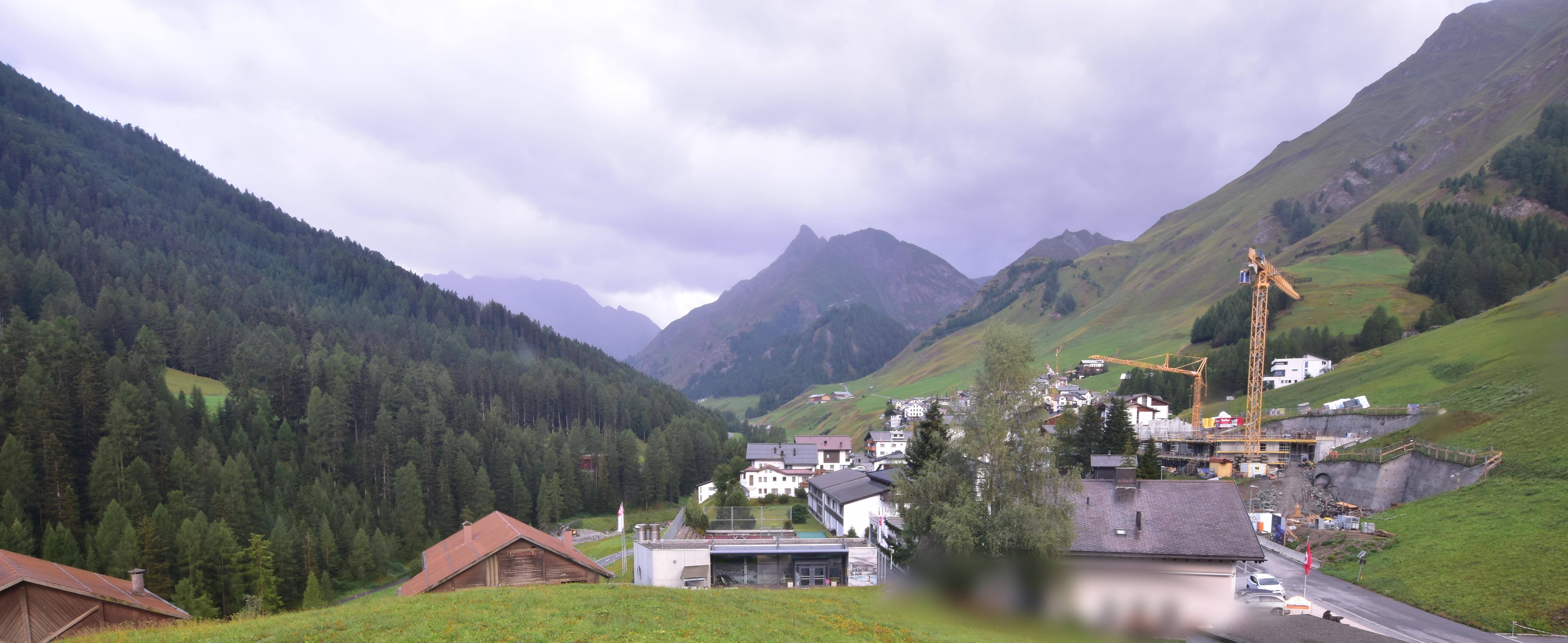 Archiv Foto Webcam Compatsch, 1.700m