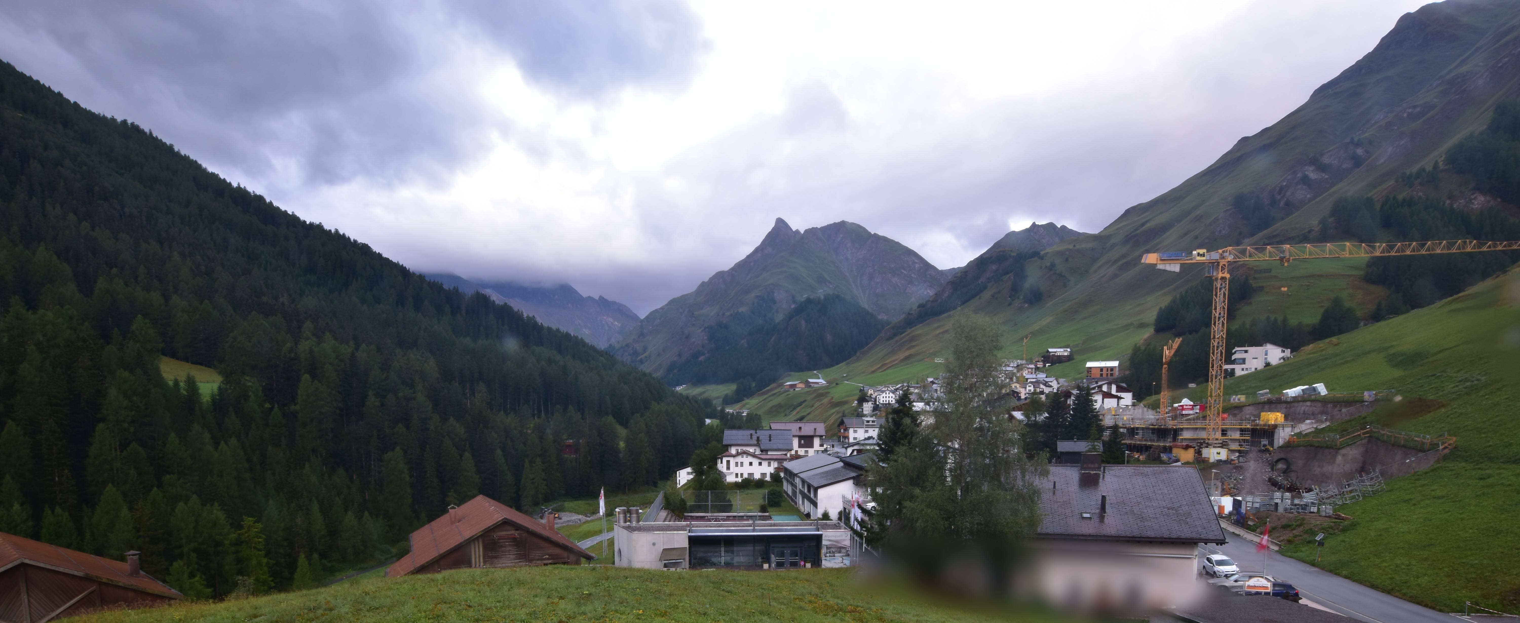 Archiv Foto Webcam Compatsch, 1.700m