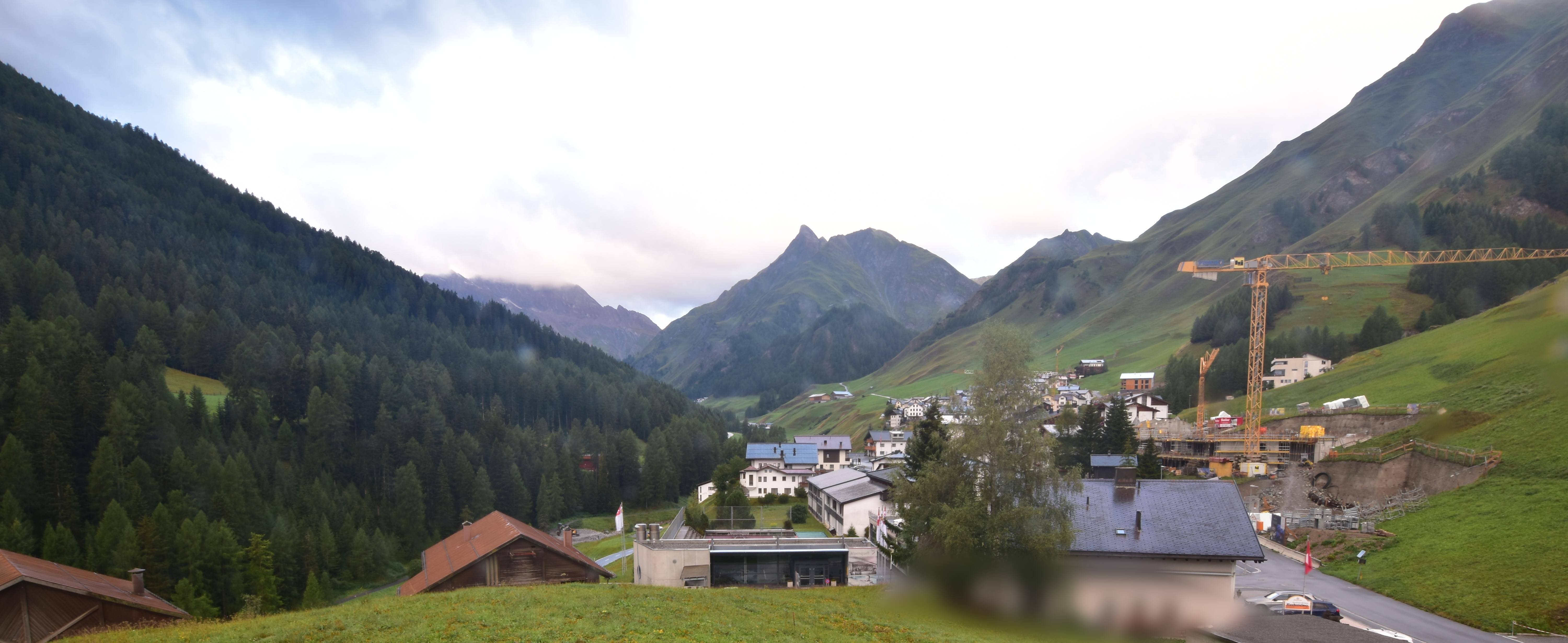 Archiv Foto Webcam Compatsch, 1.700m