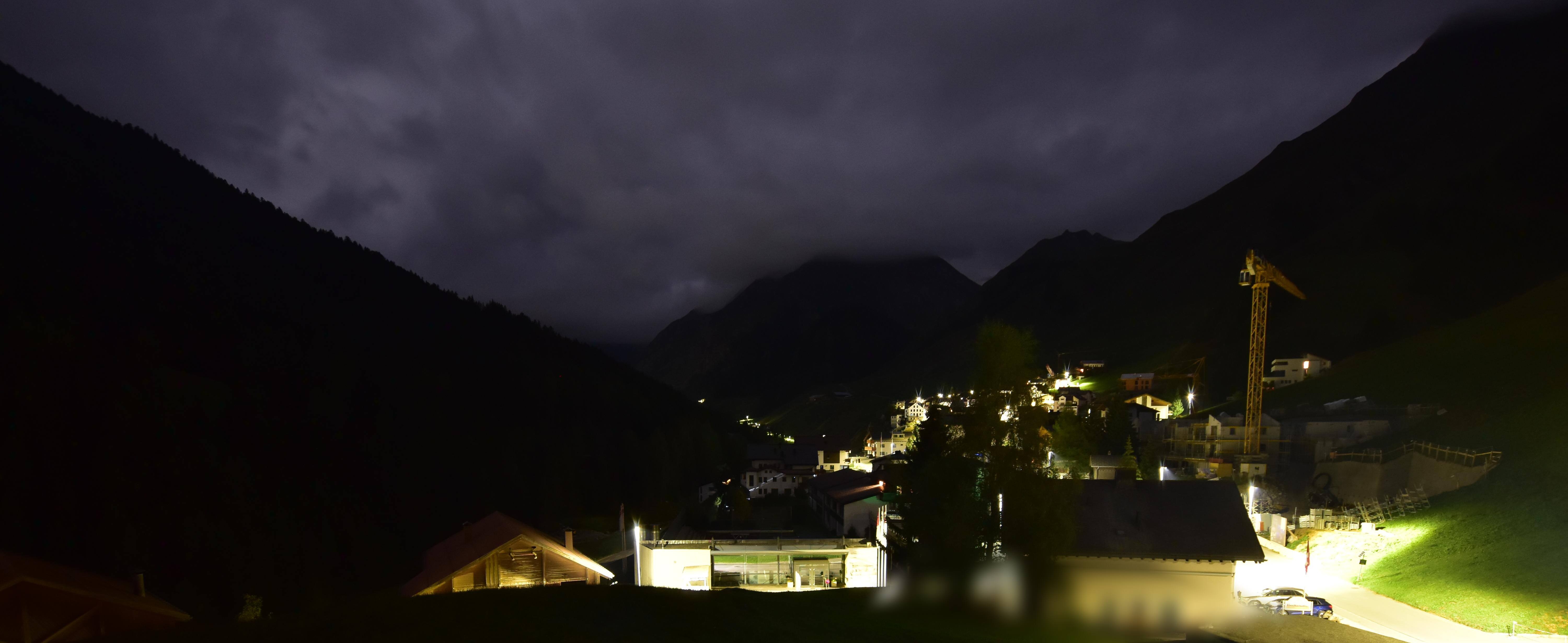 Archiv Foto Webcam Compatsch, 1.700m