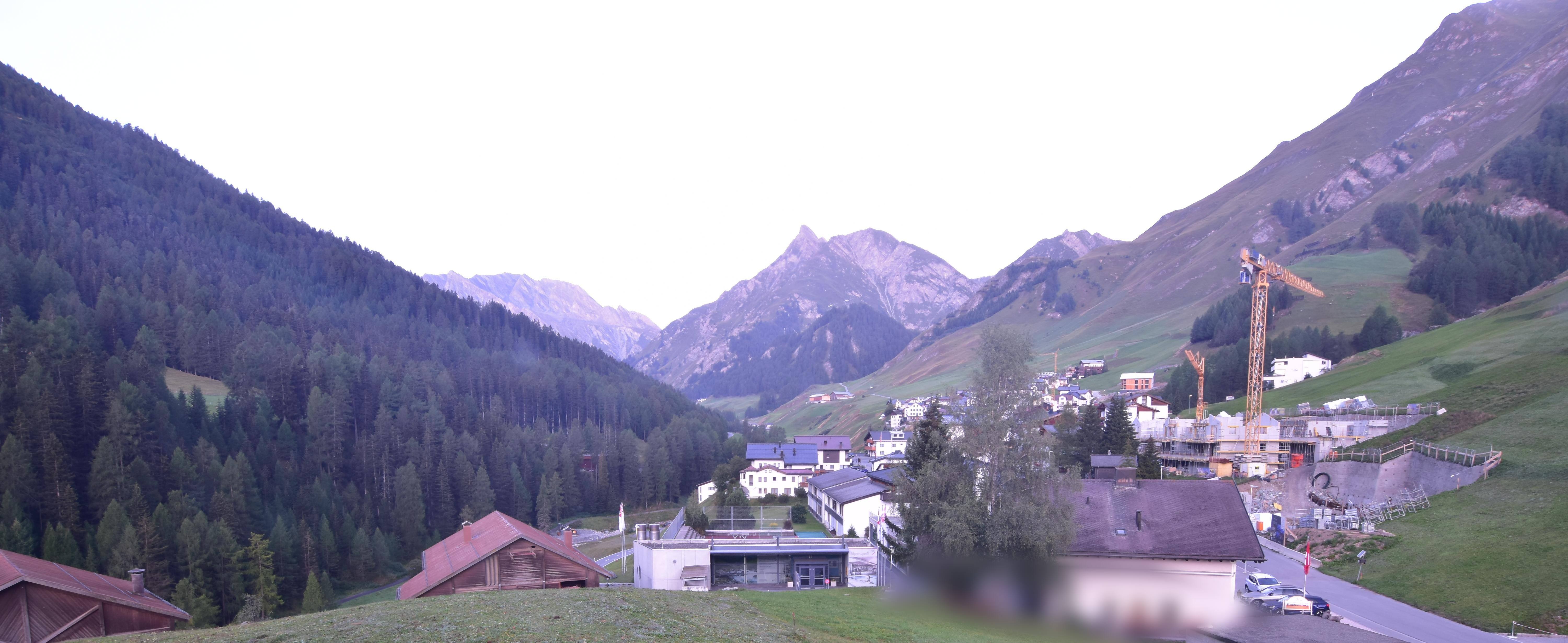 Archiv Foto Webcam Compatsch, 1.700m