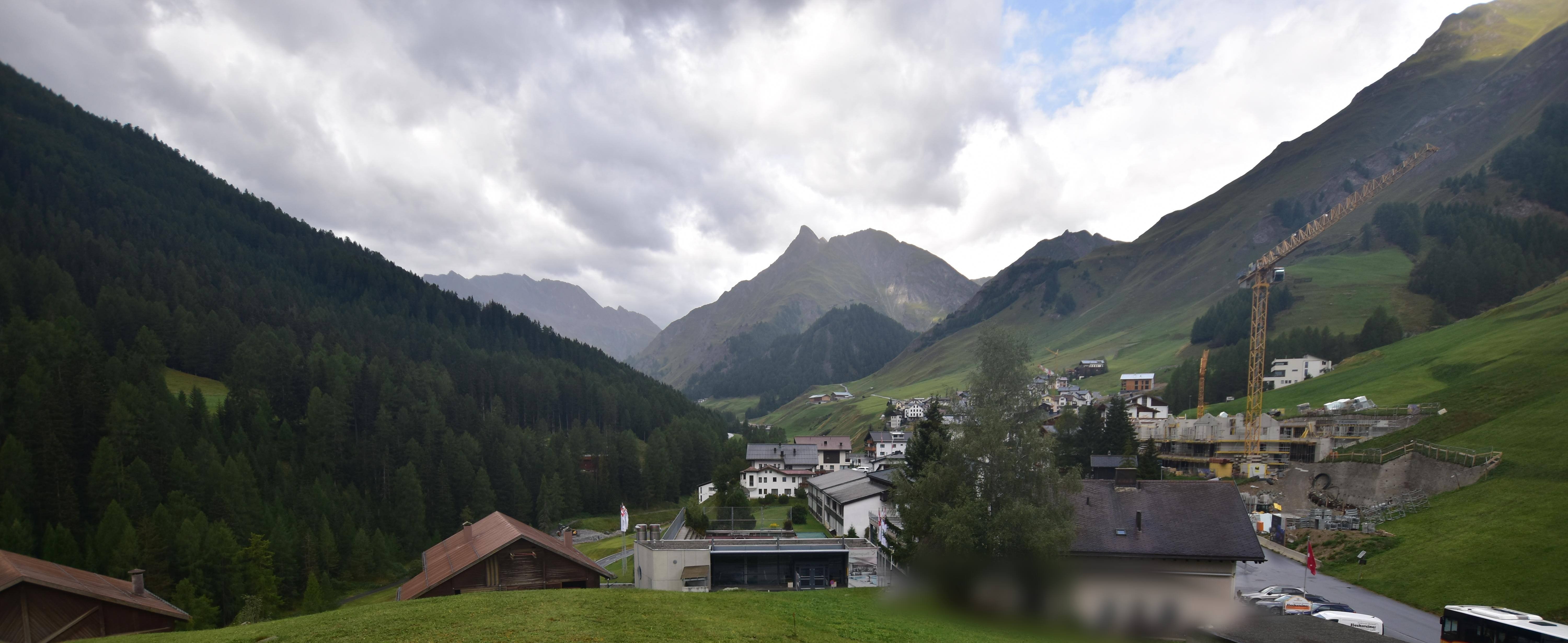 Archiv Foto Webcam Compatsch, 1.700m