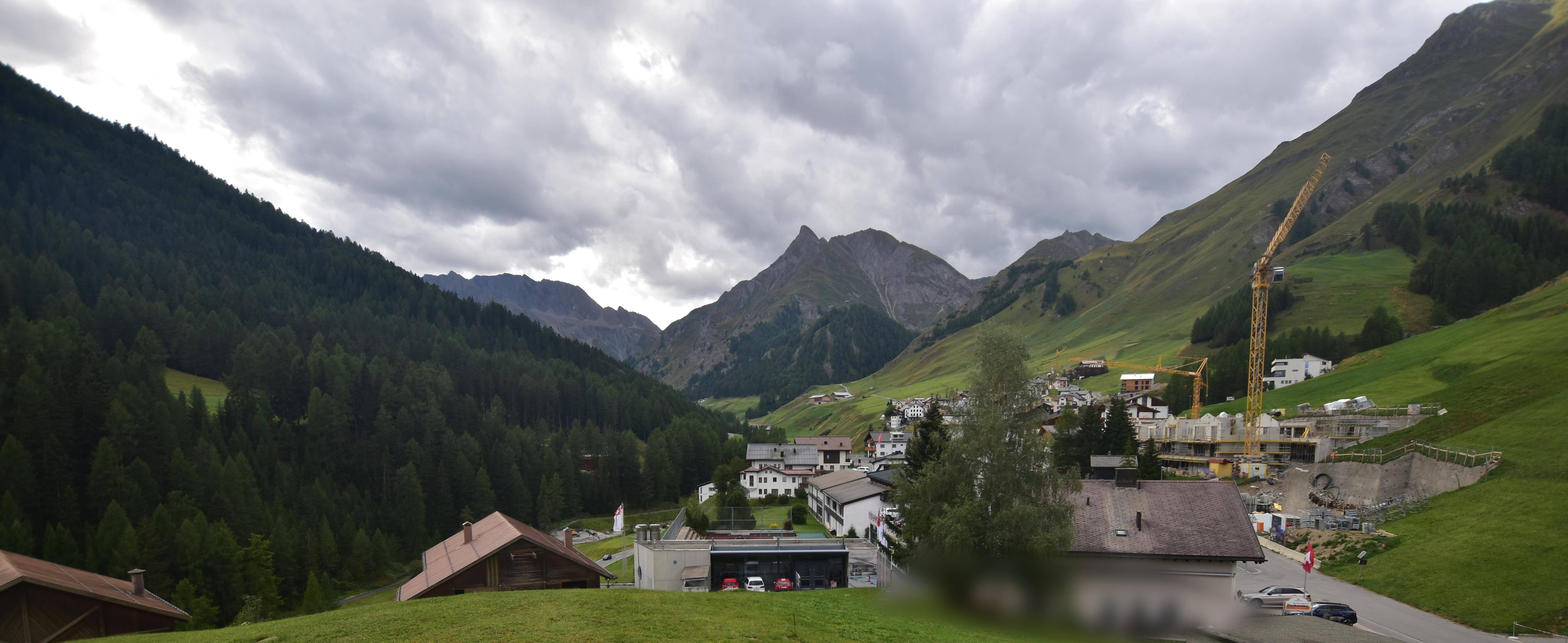 Archiv Foto Webcam Compatsch, 1.700m