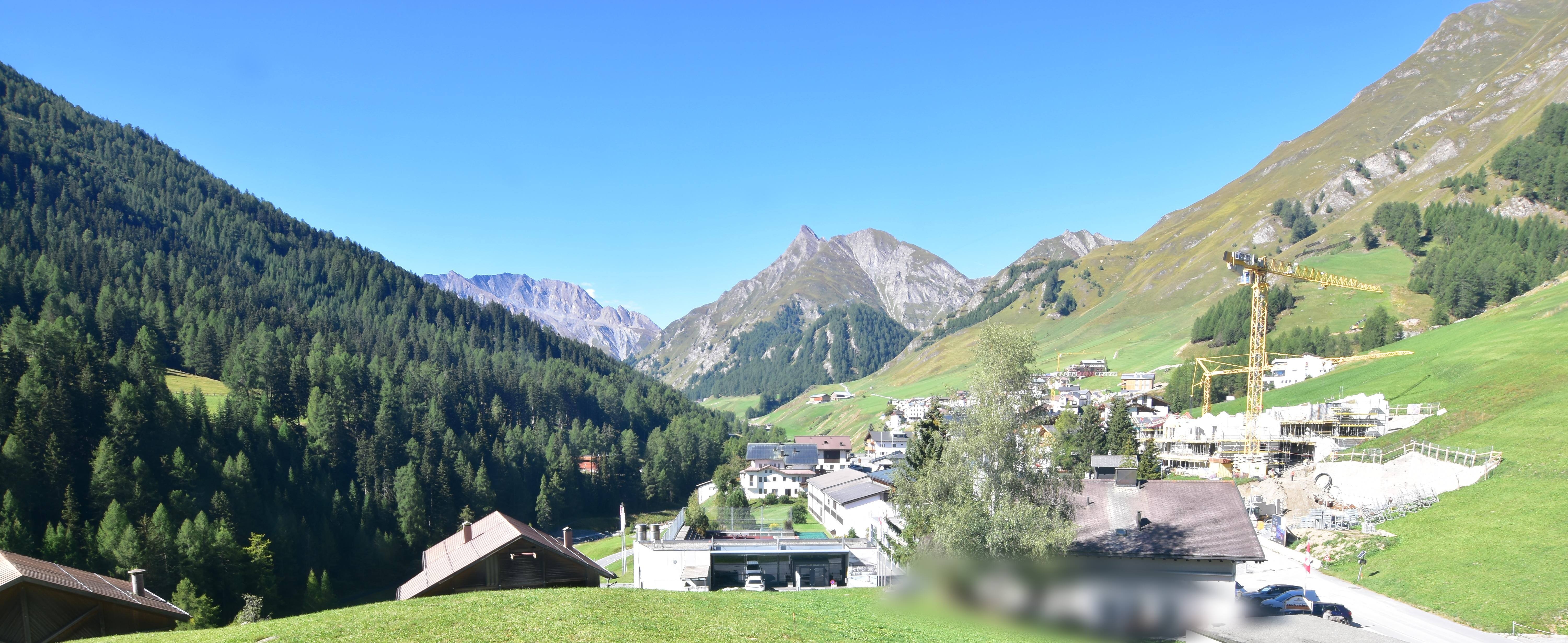 Archiv Foto Webcam Compatsch, 1.700m