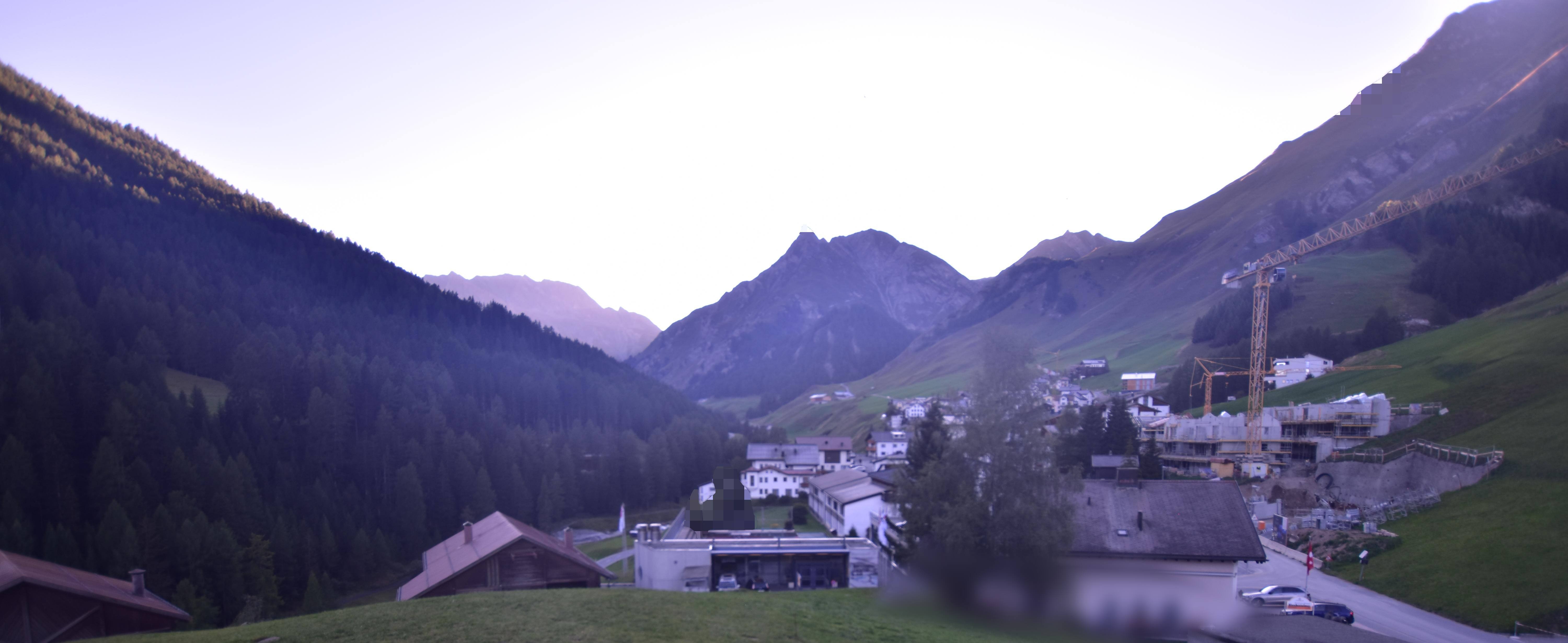 Archiv Foto Webcam Compatsch, 1.700m