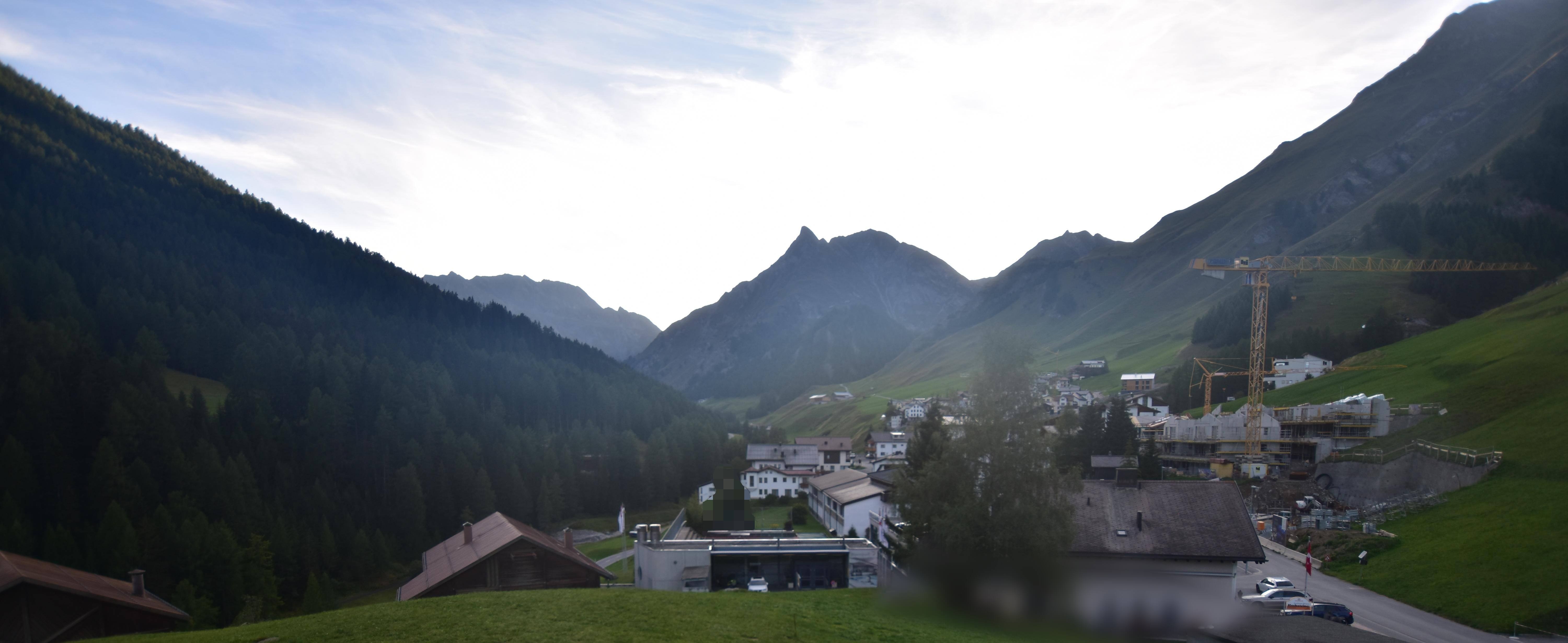 Archiv Foto Webcam Compatsch, 1.700m