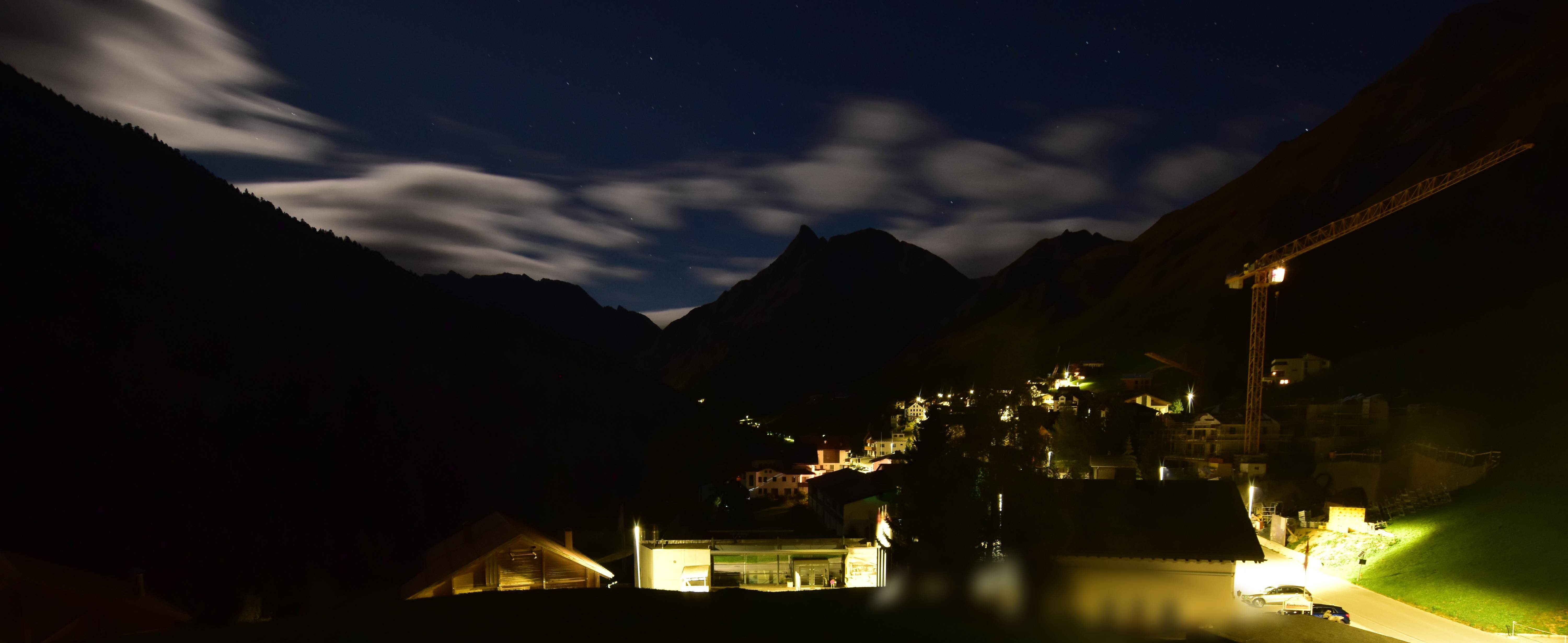 Archiv Foto Webcam Compatsch, 1.700m