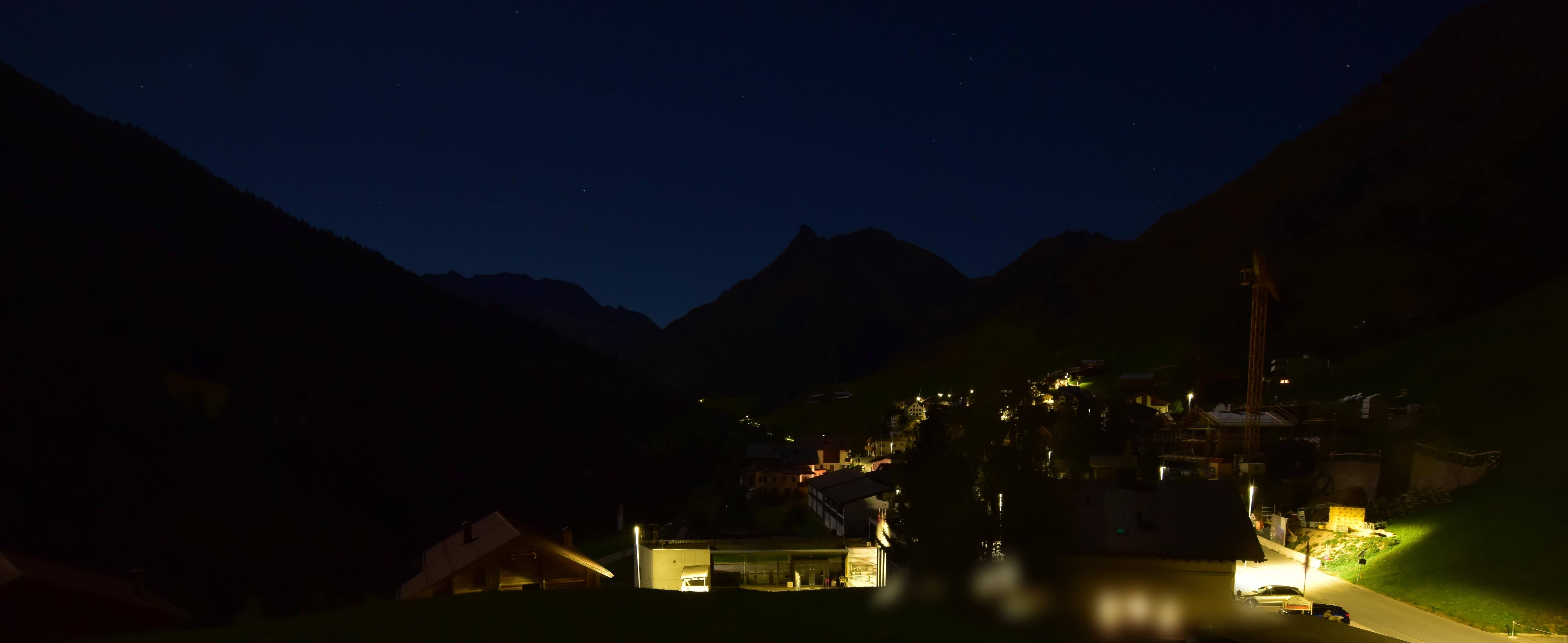 Archiv Foto Webcam Compatsch, 1.700m