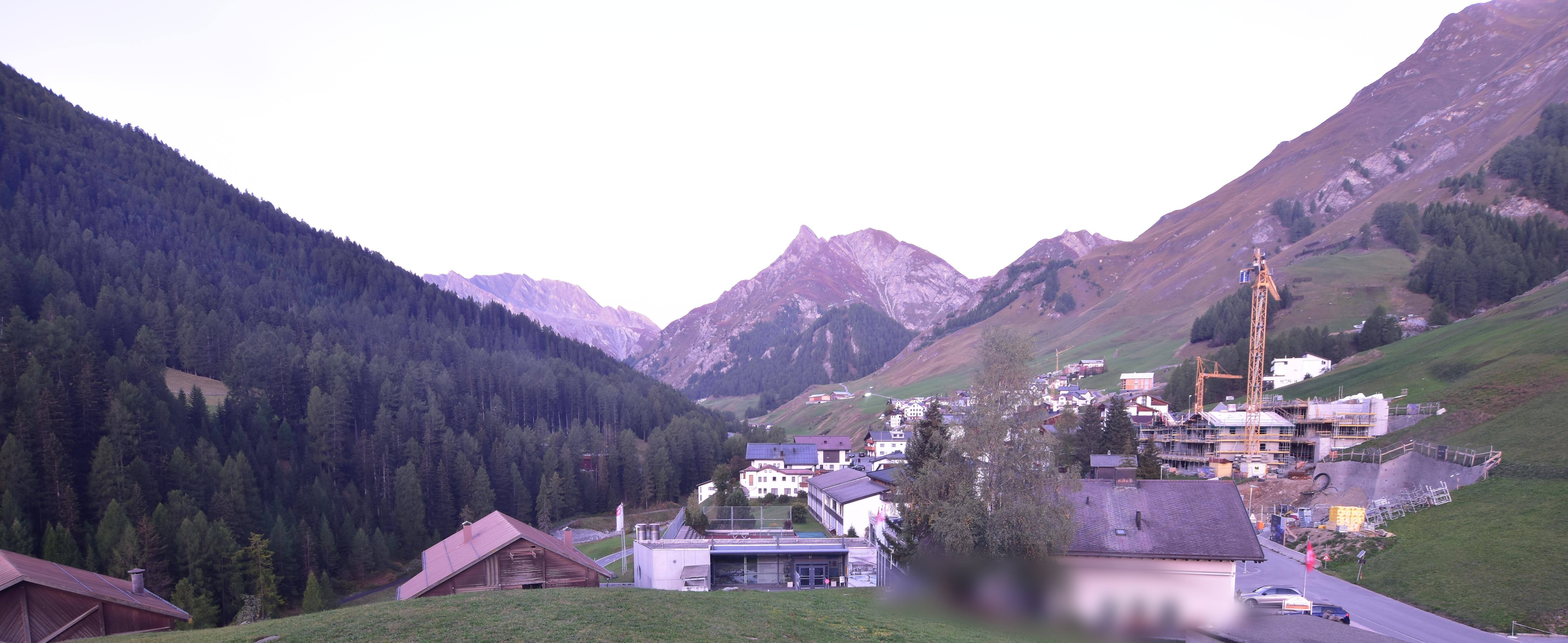 Archiv Foto Webcam Compatsch, 1.700m