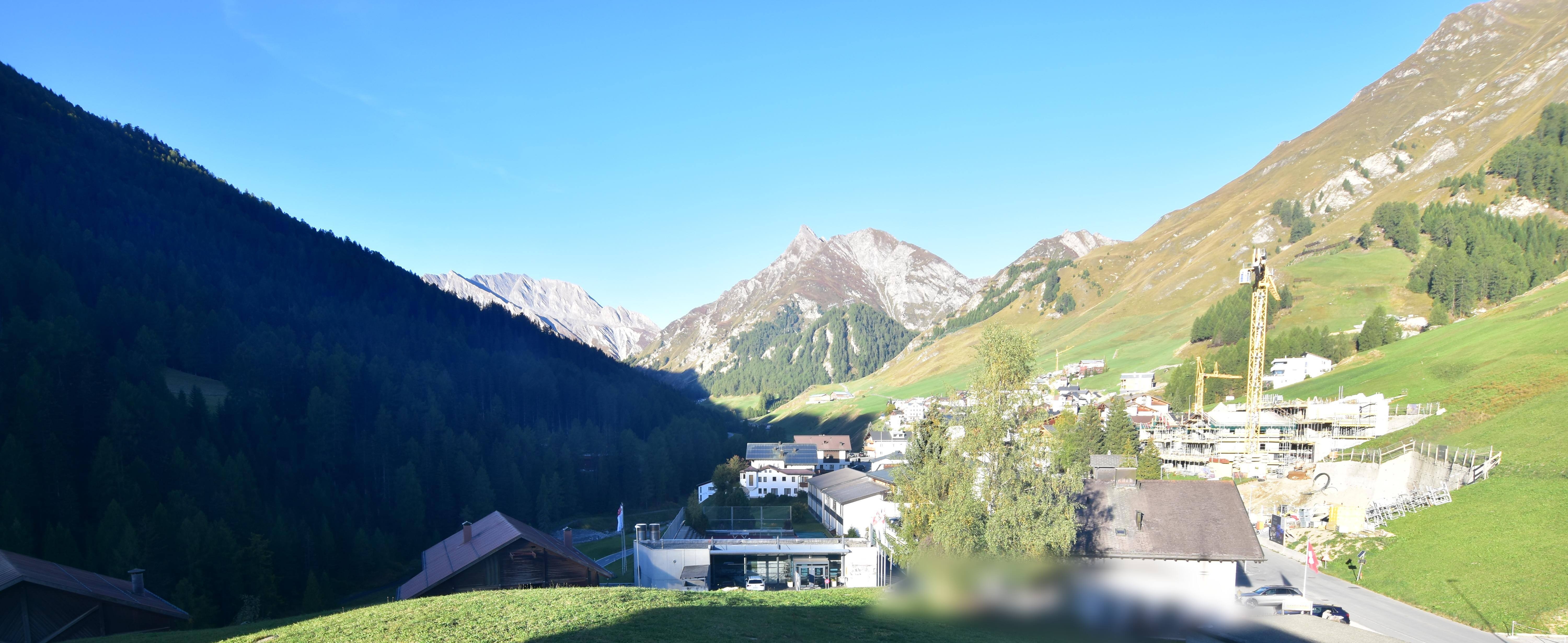 Archiv Foto Webcam Compatsch, 1.700m