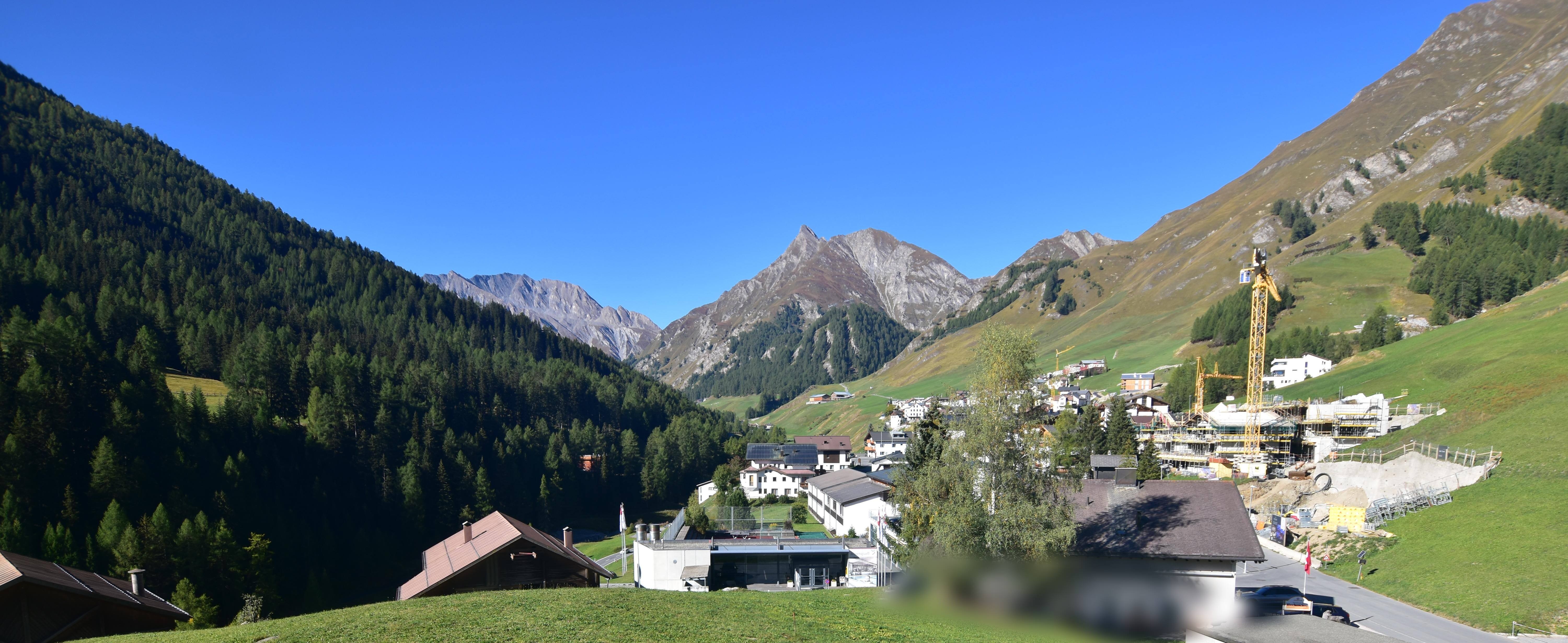 Archiv Foto Webcam Compatsch, 1.700m