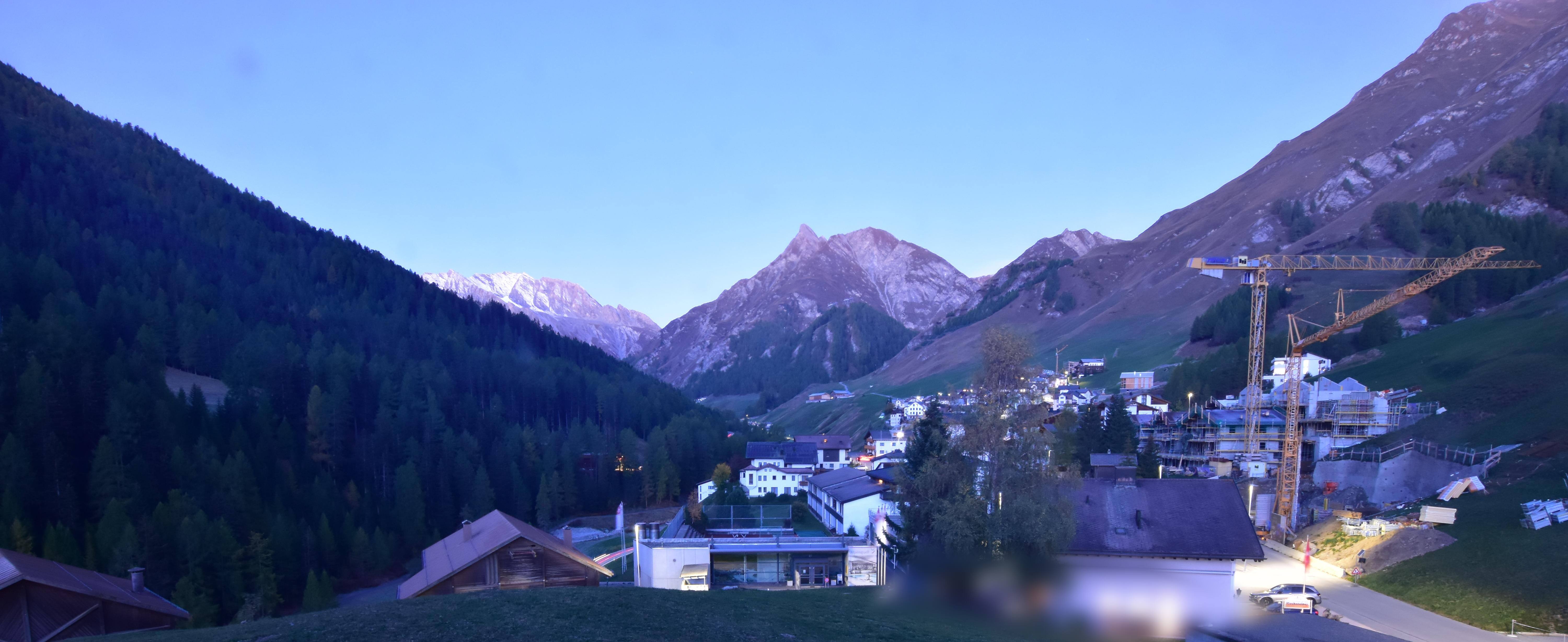 Archiv Foto Webcam Compatsch, 1.700m