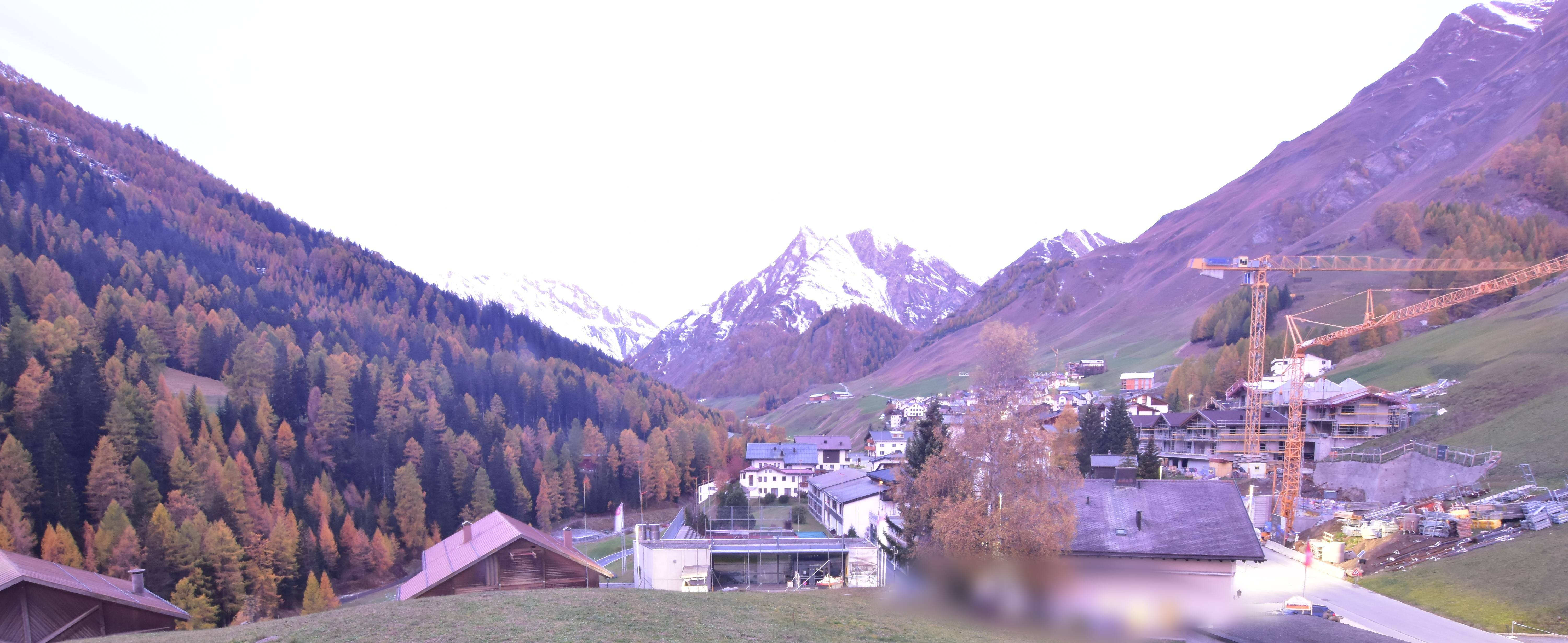 Archiv Foto Webcam Compatsch, 1.700m