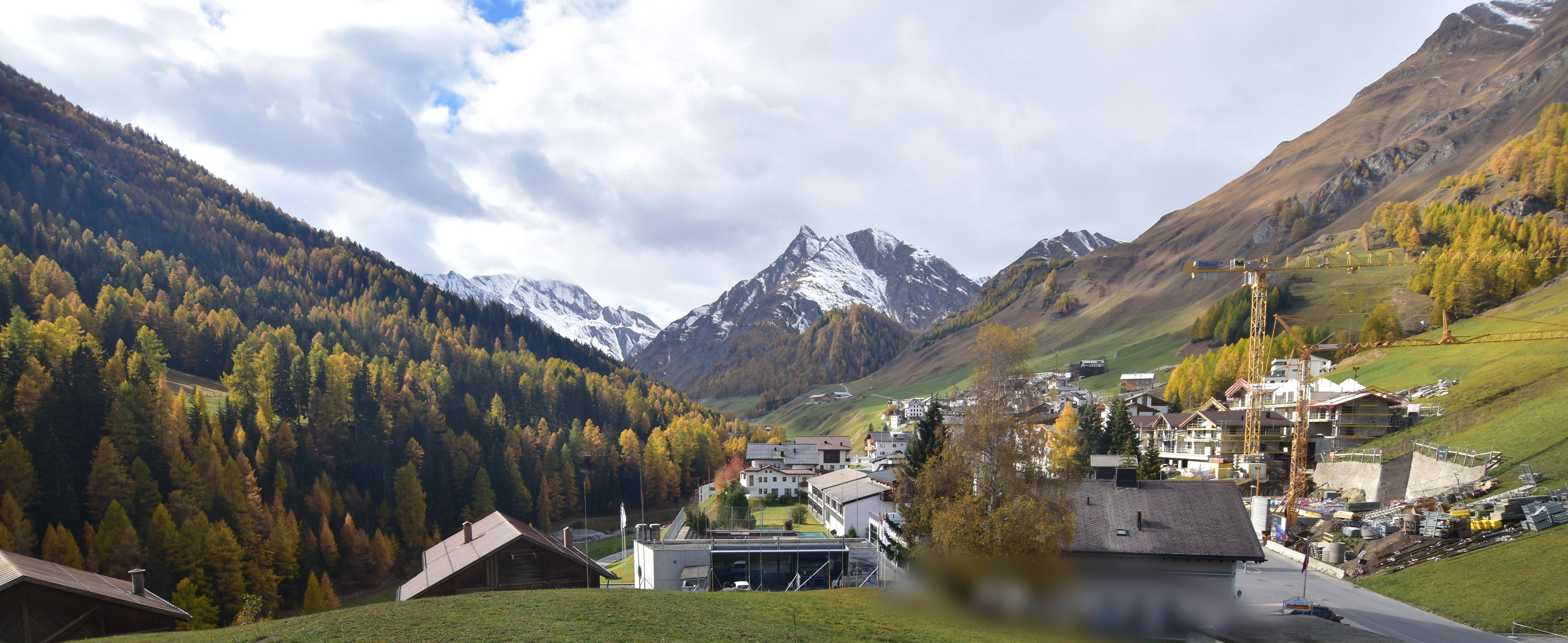 Archiv Foto Webcam Compatsch, 1.700m
