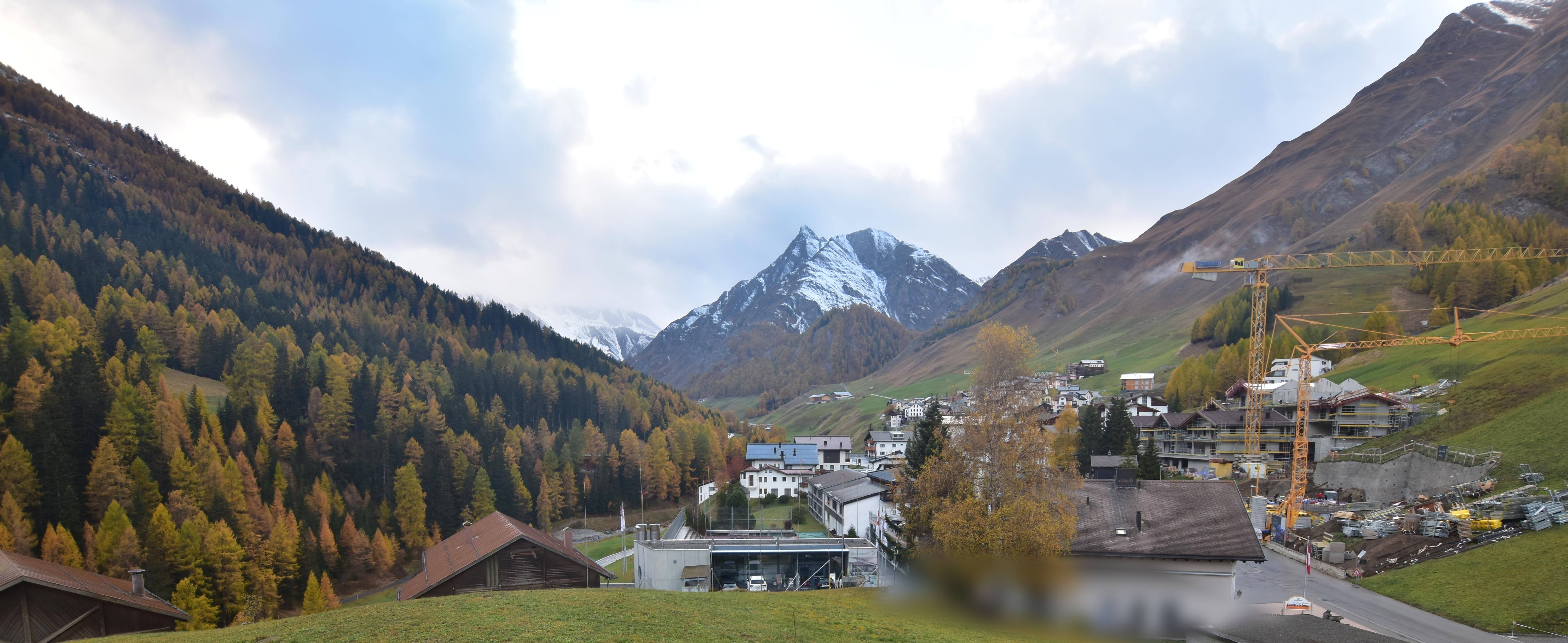 Archiv Foto Webcam Compatsch, 1.700m