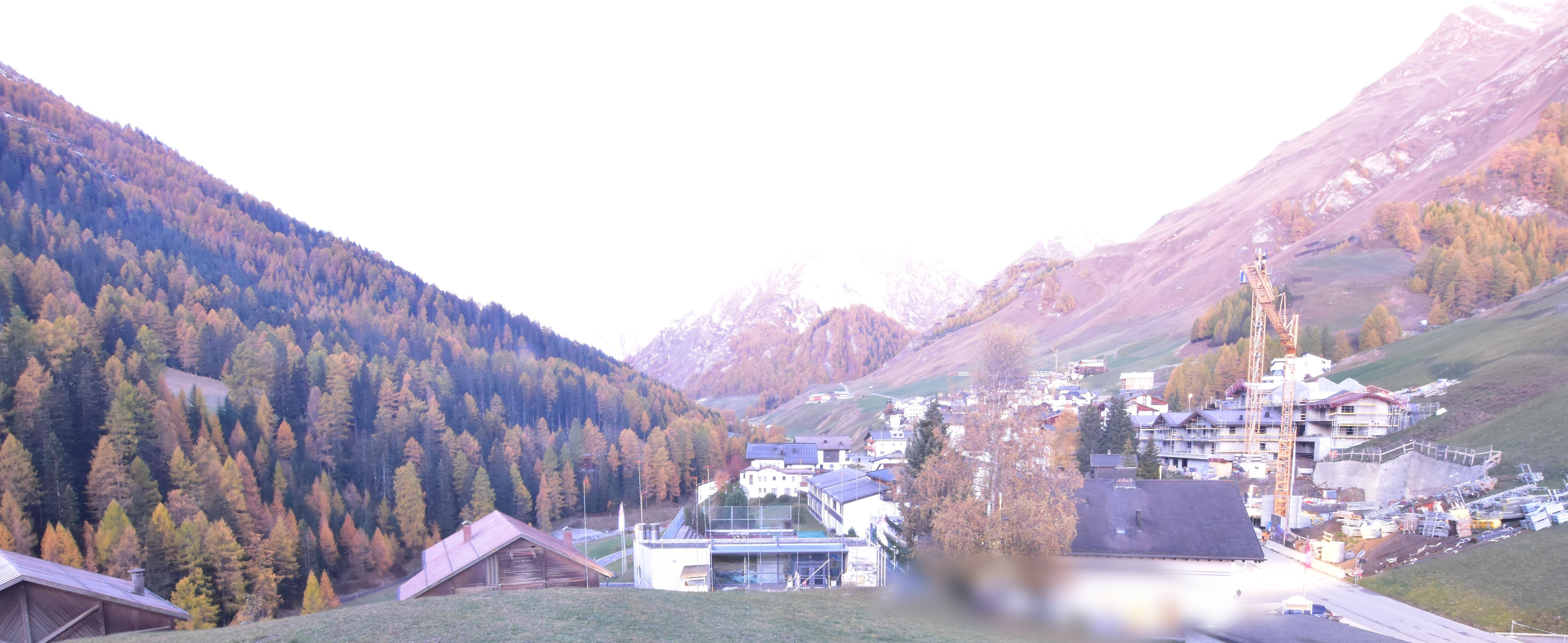 Archiv Foto Webcam Compatsch, 1.700m