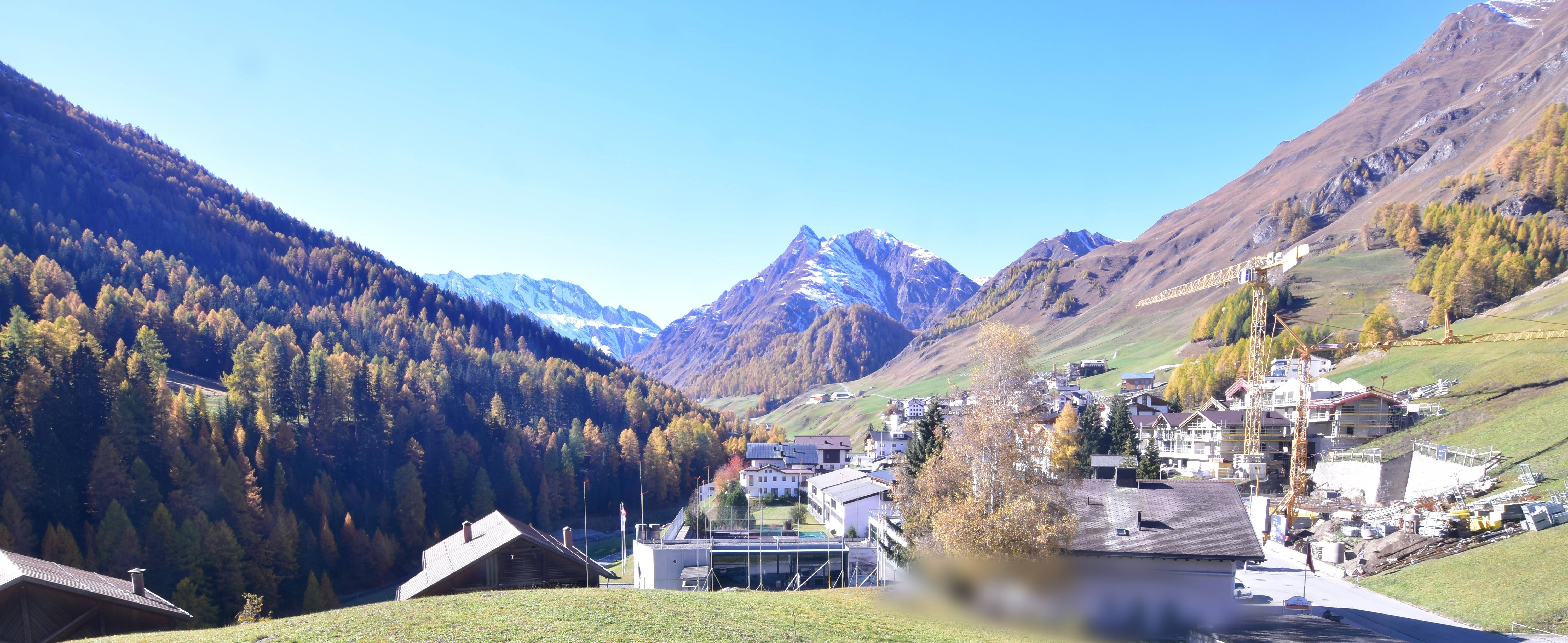 Archiv Foto Webcam Compatsch, 1.700m