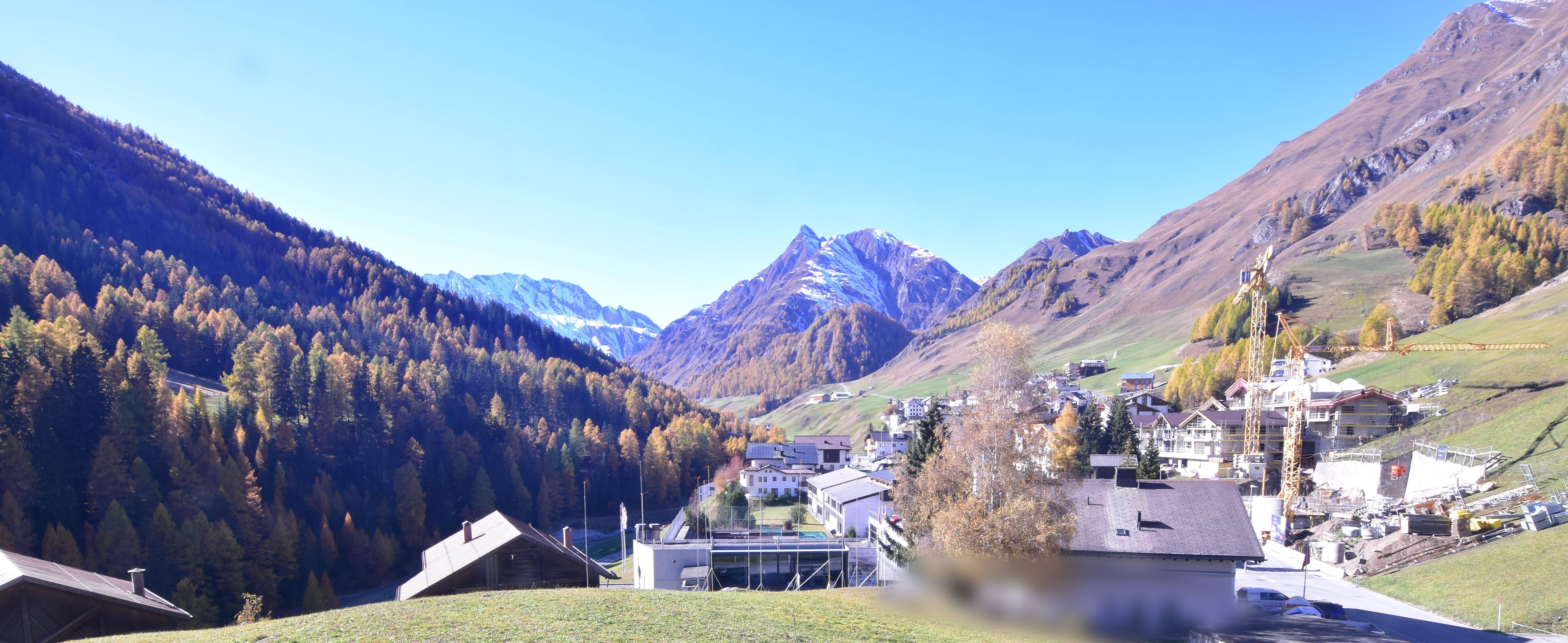 Archiv Foto Webcam Compatsch, 1.700m
