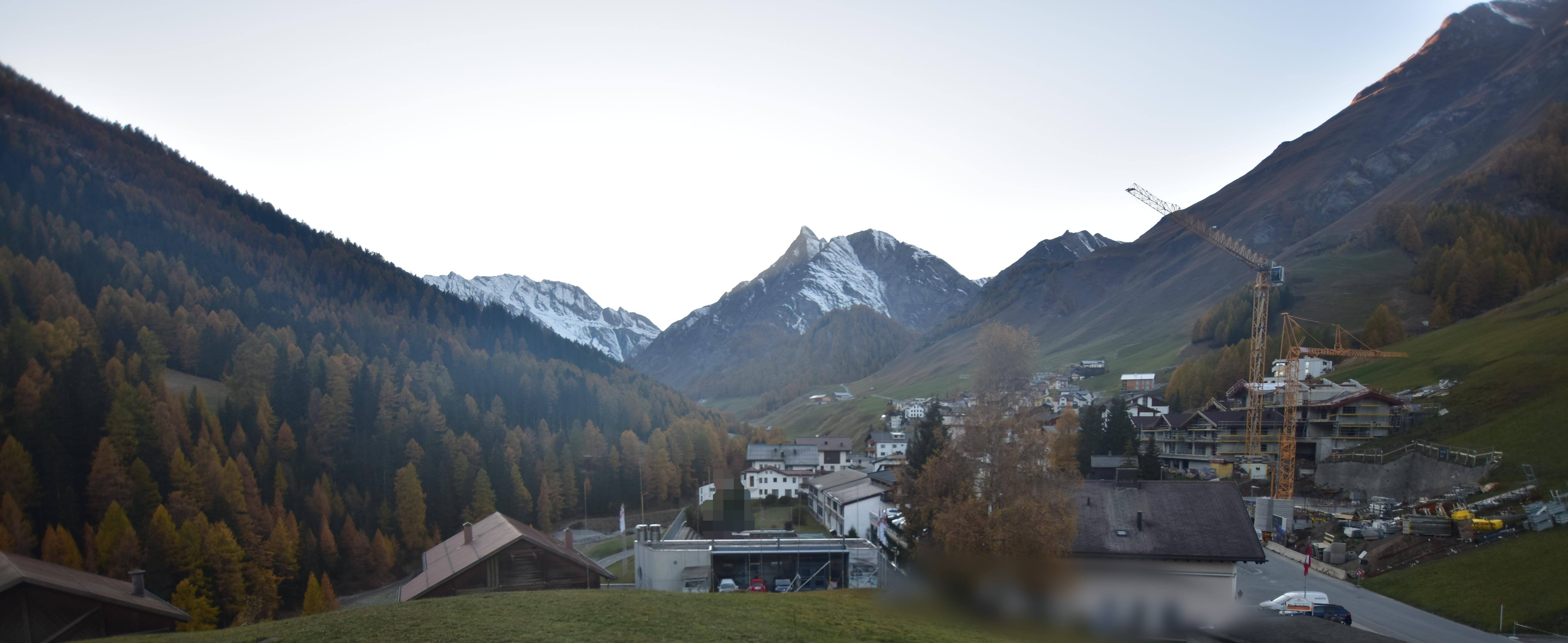 Archiv Foto Webcam Compatsch, 1.700m