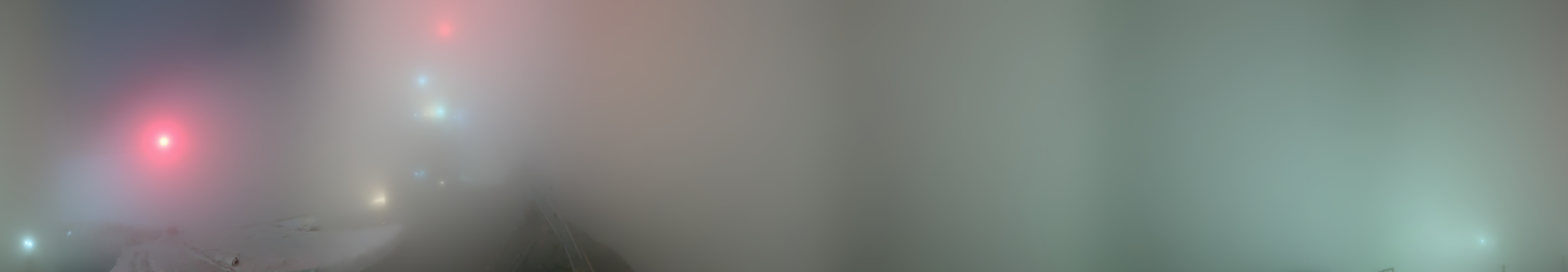 Archiv Foto Webcam Titlis: Bergstation mit Titlis Tower