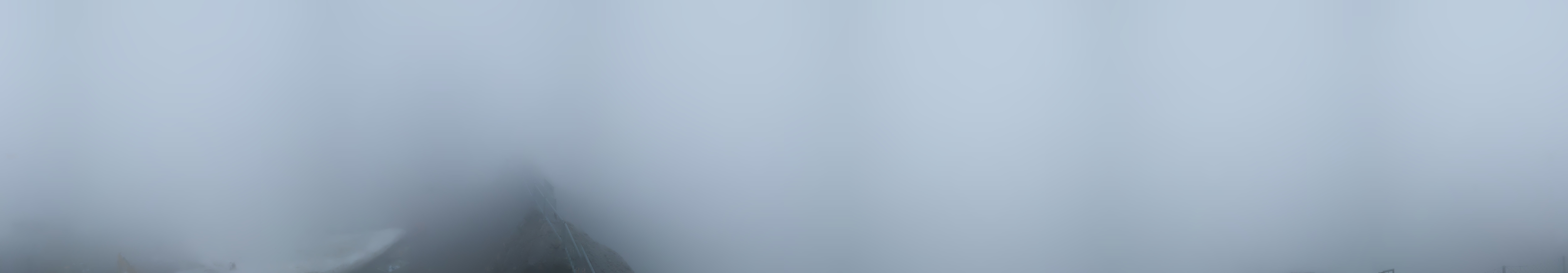 Archiv Foto Magazinartikel Titlis Tower eröffnet: Neues Wahrzeichen thront am Gletscher in Engelberg